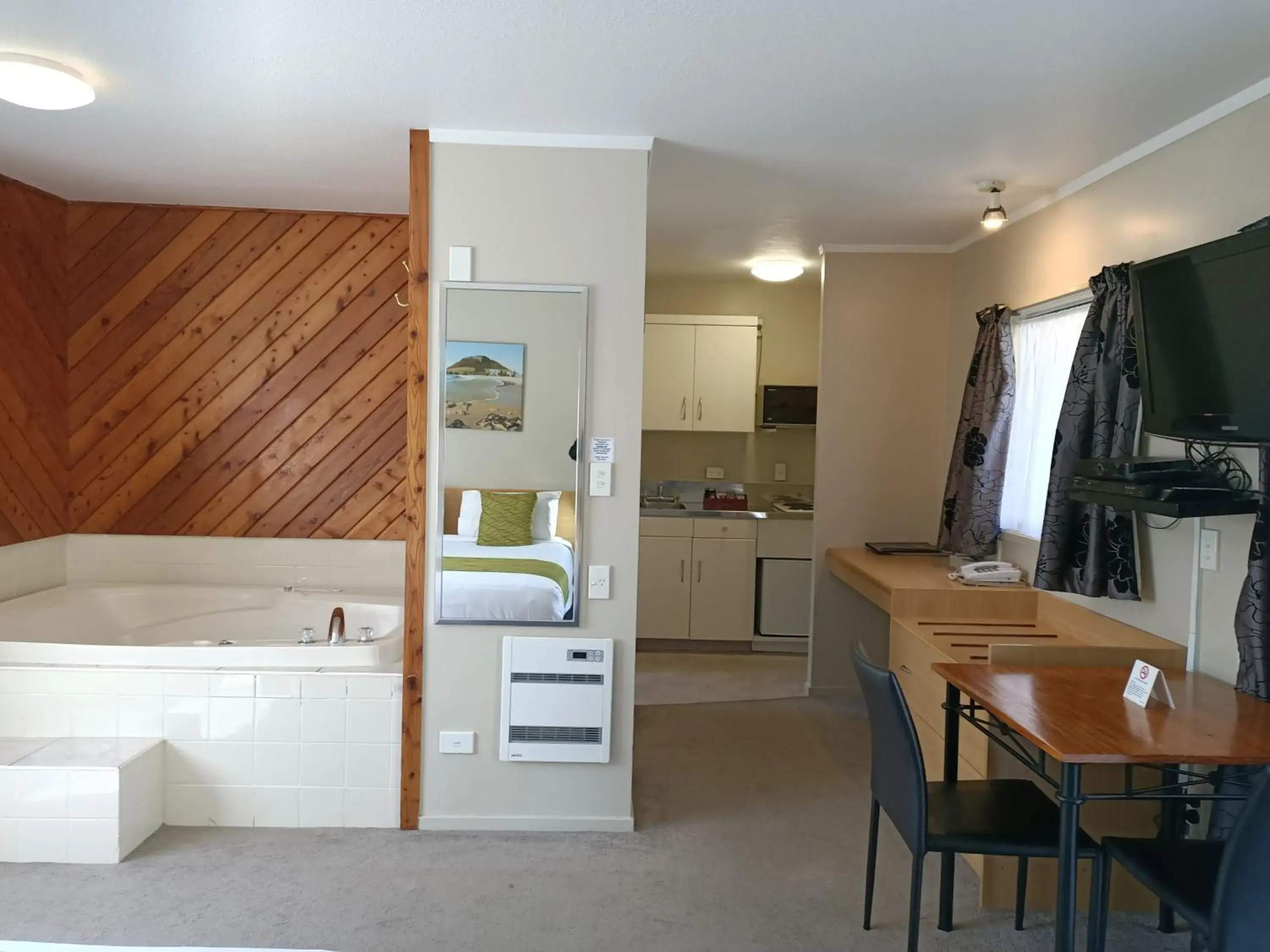 King Studio in ASURE Macy's Motor Inn King Studio in ASURE Macy's Motor Inn