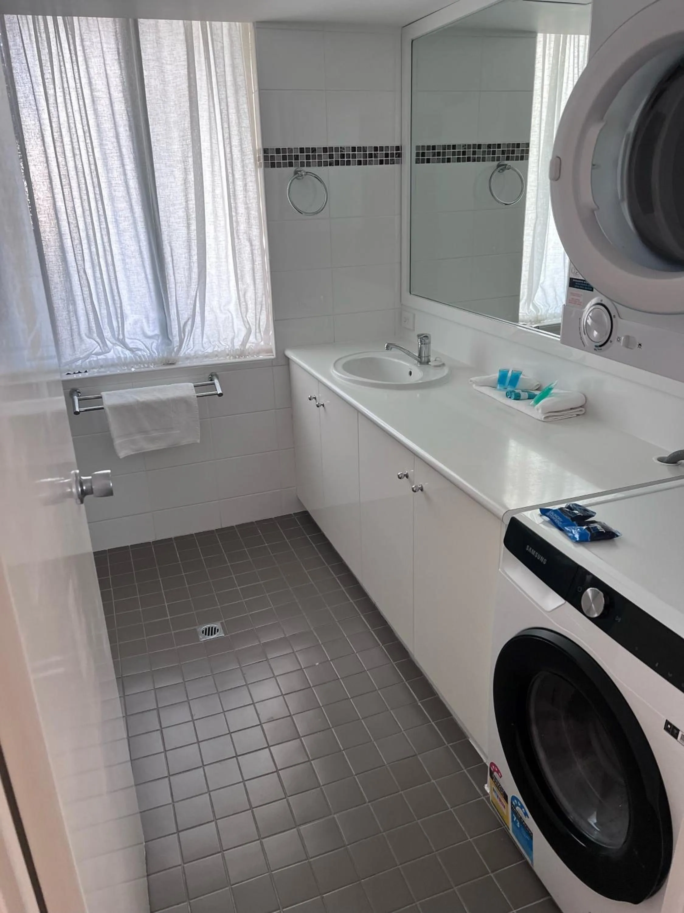 Bathroom in Pacific Resort Broadbeach