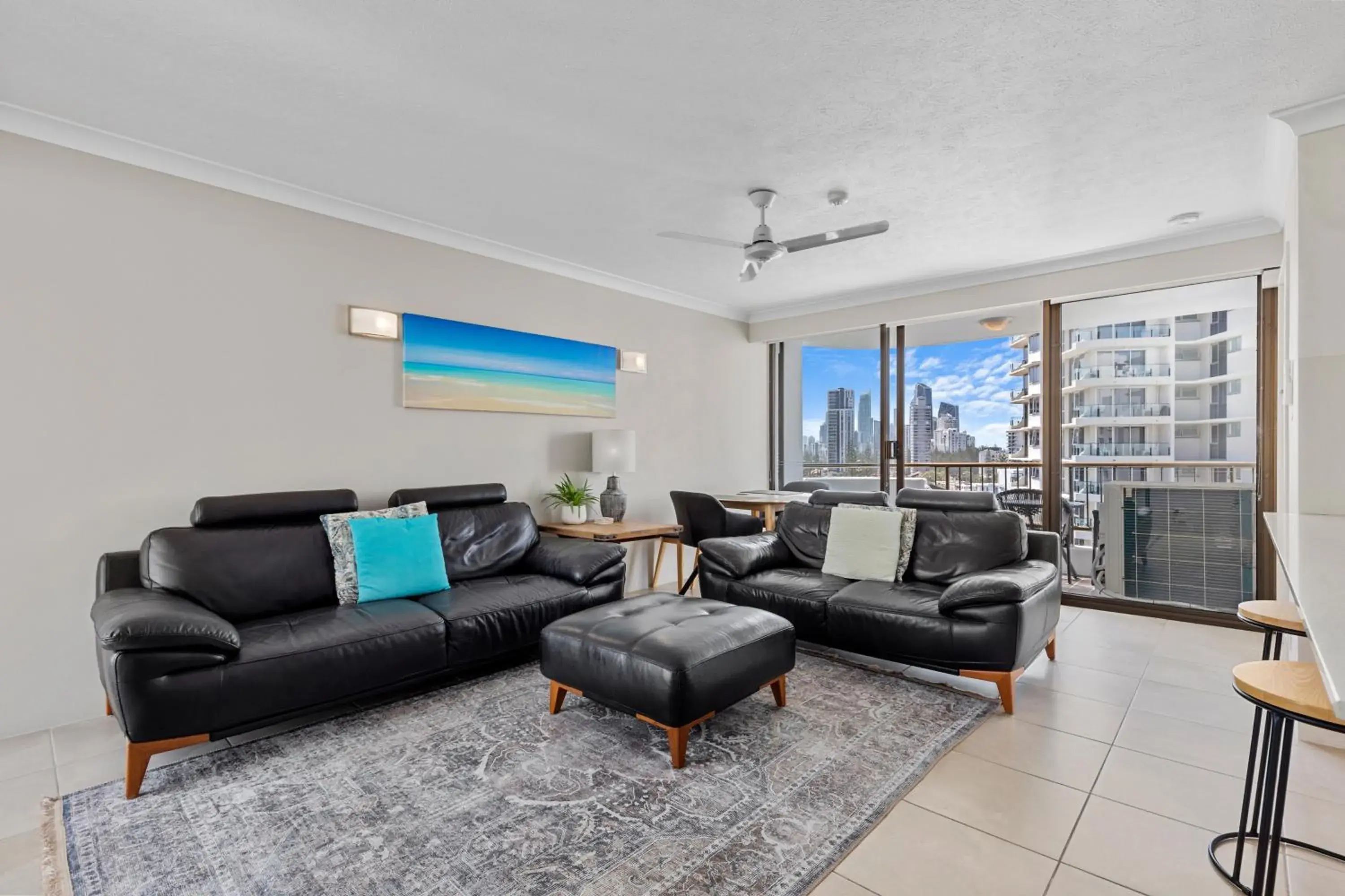 Living room in Pacific Resort Broadbeach Living room in Pacific Resort Broadbeach