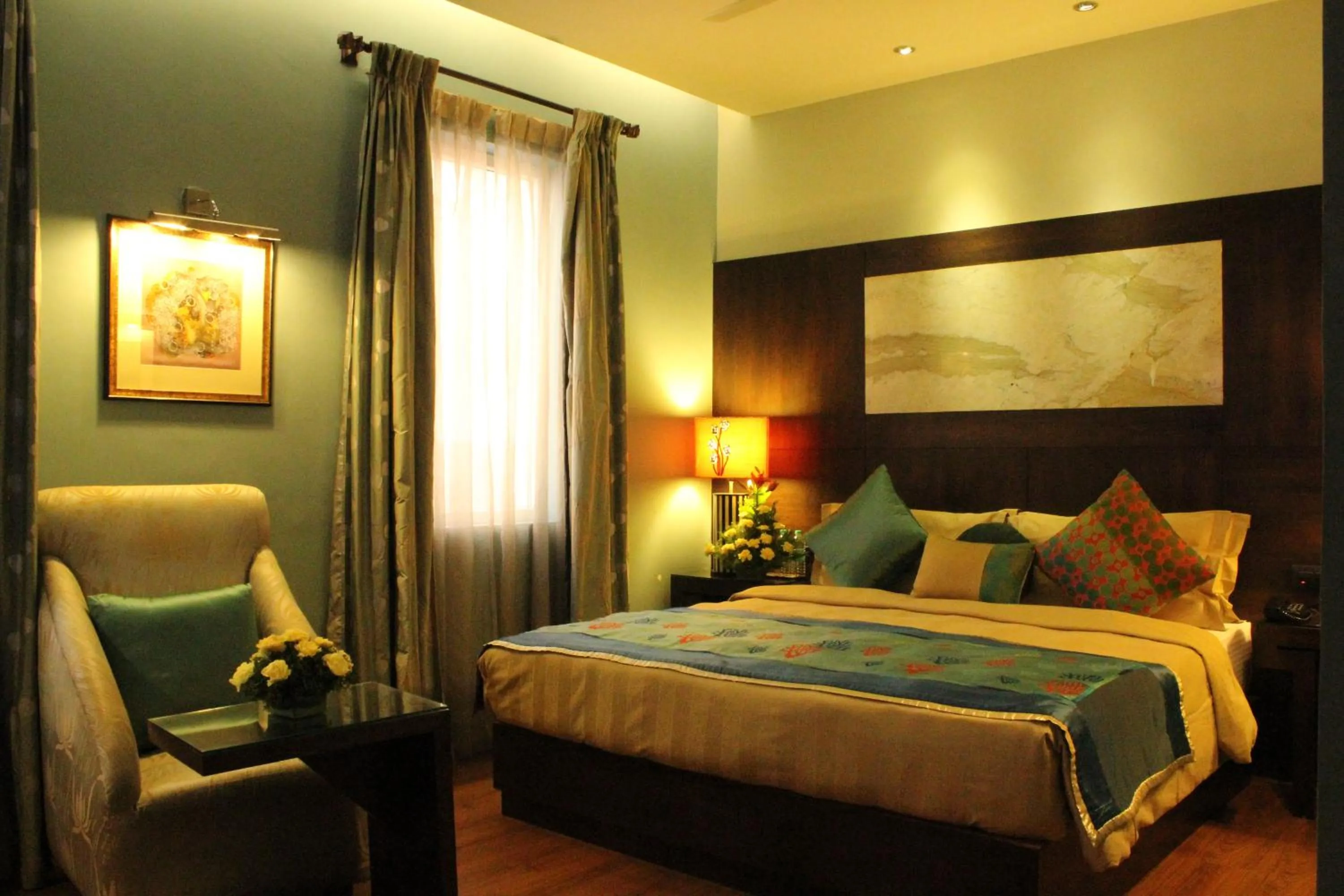 Seating area, Bed in juSTa MG Road