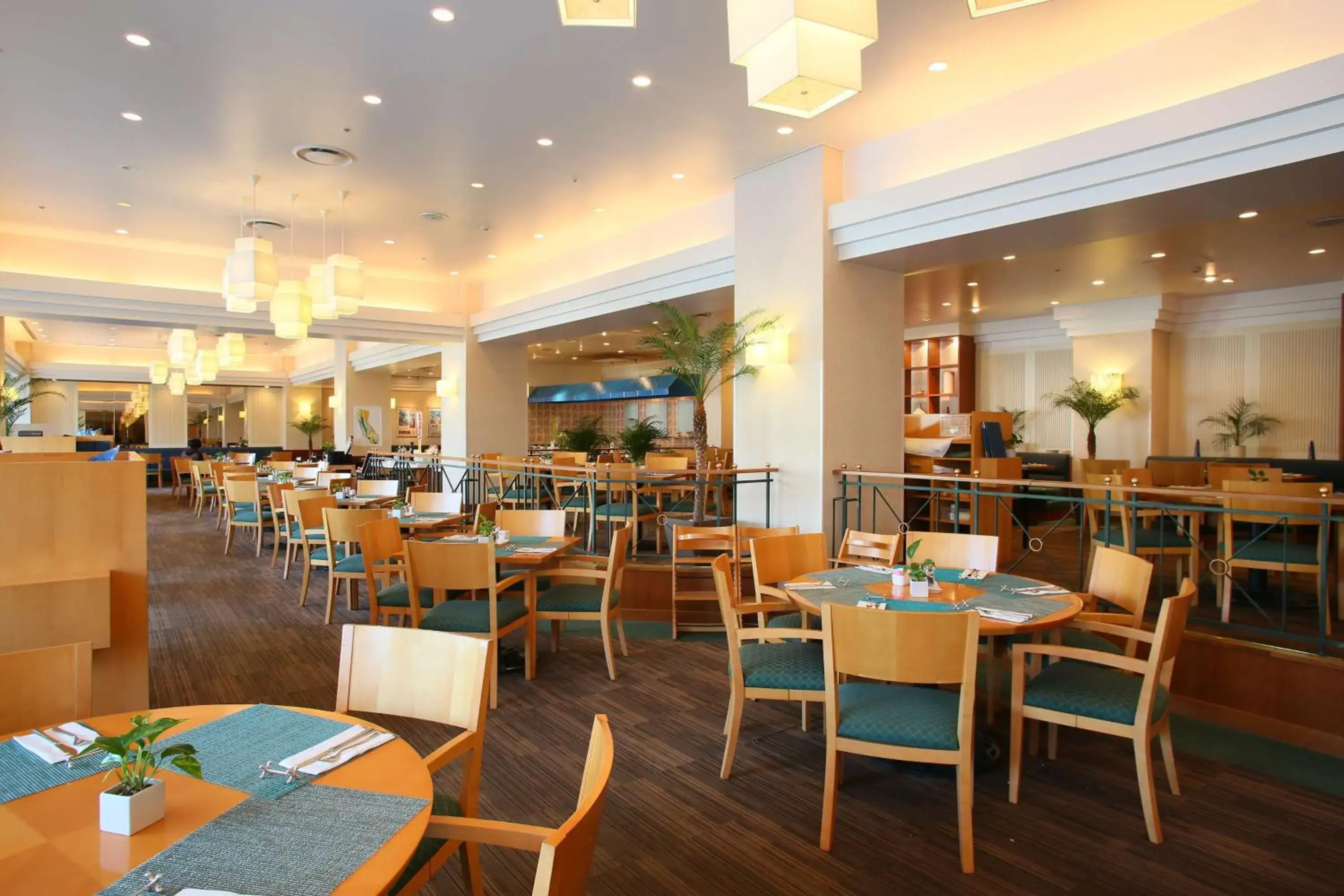 International Resort Hotel Yurakujo International Resort Hotel Yurakujo