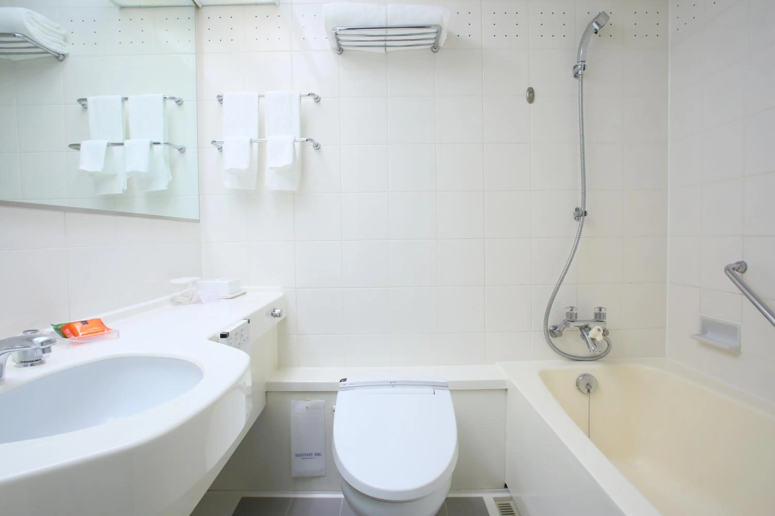 International Resort Hotel Yurakujo