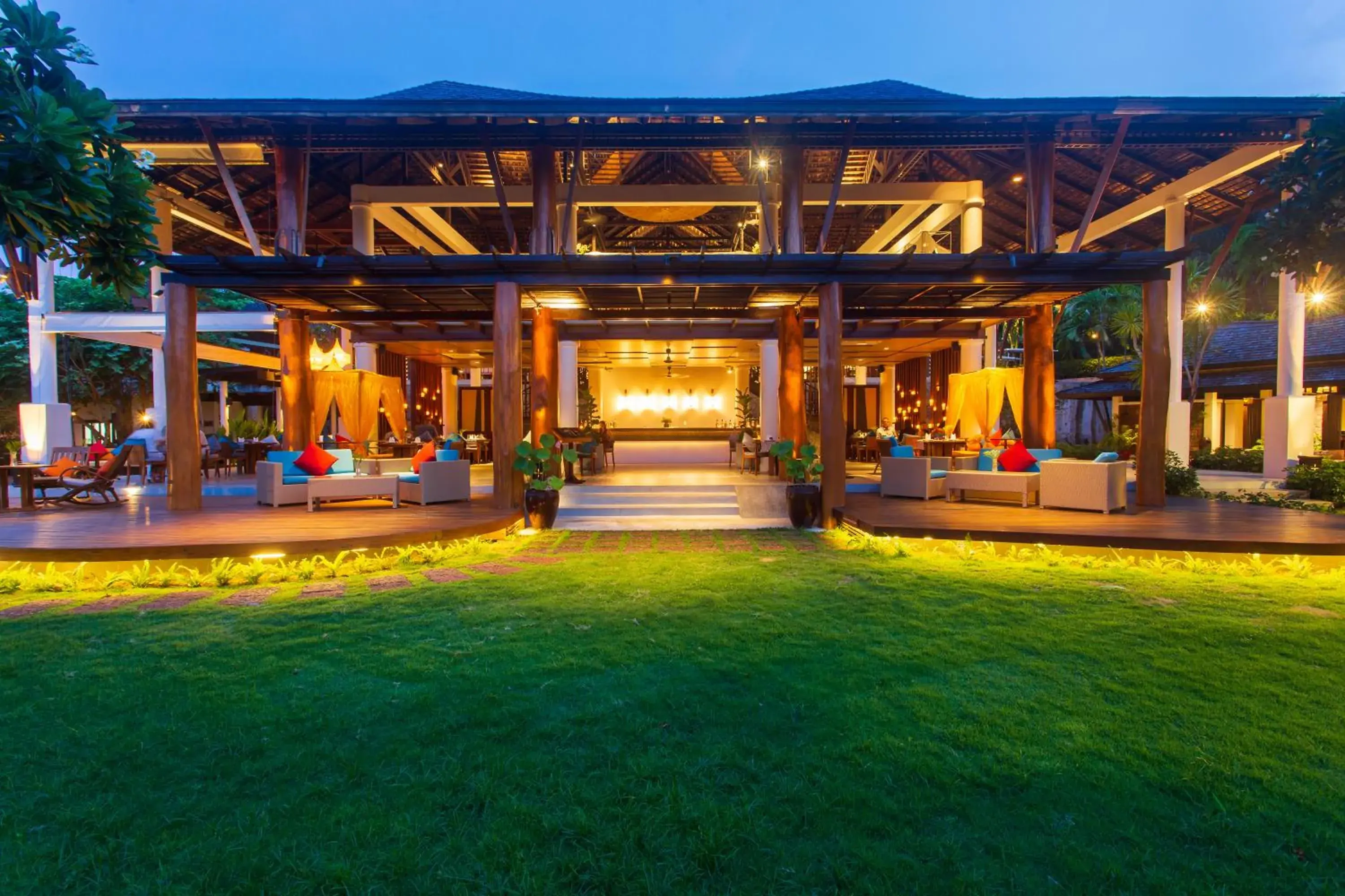 Restaurant/places to eat in Melati Beach Resort & Spa Restaurant/places to eat in Melati Beach Resort & Spa