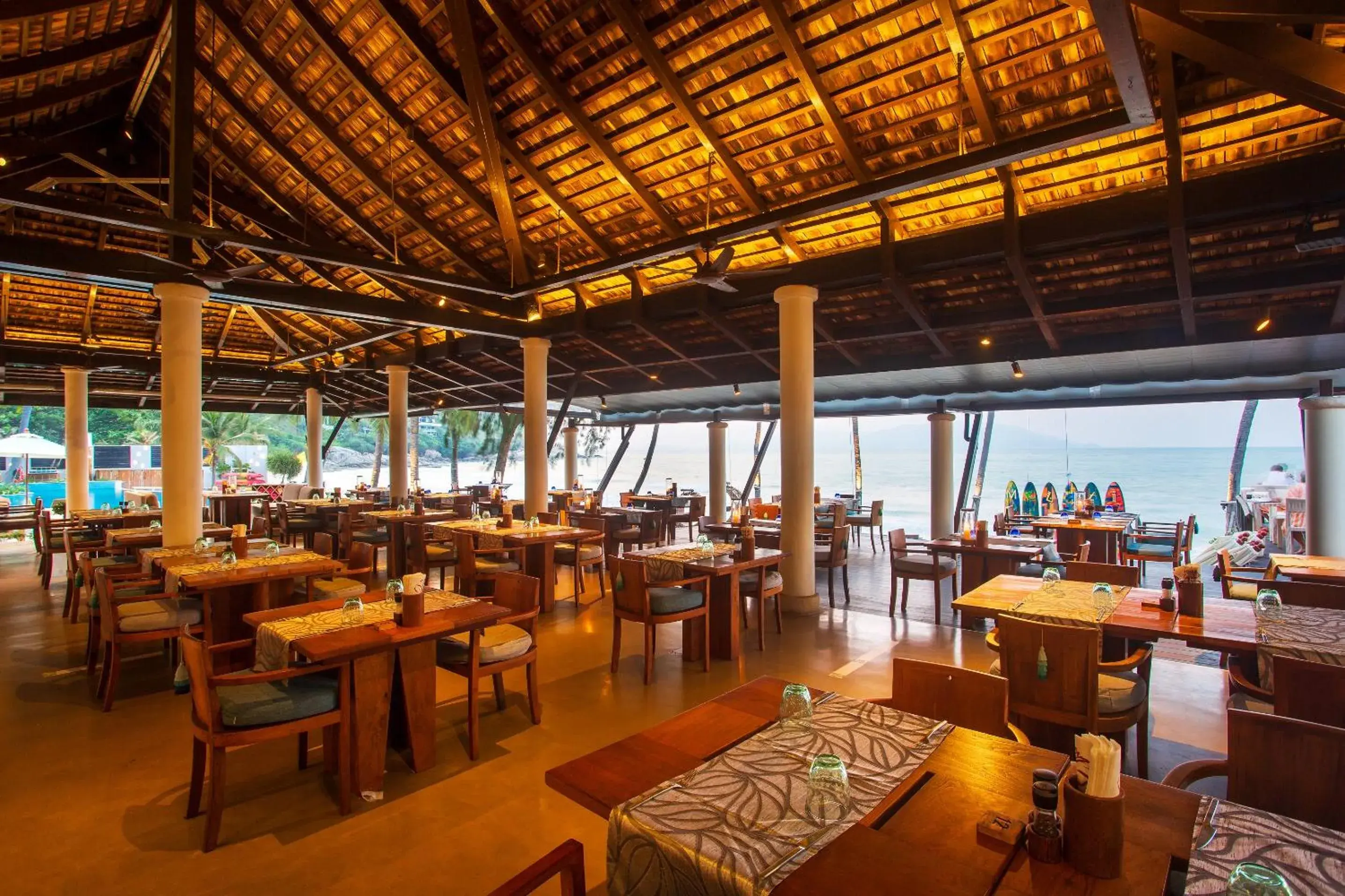 Restaurant/places to eat in Melati Beach Resort & Spa Restaurant/places to eat in Melati Beach Resort & Spa