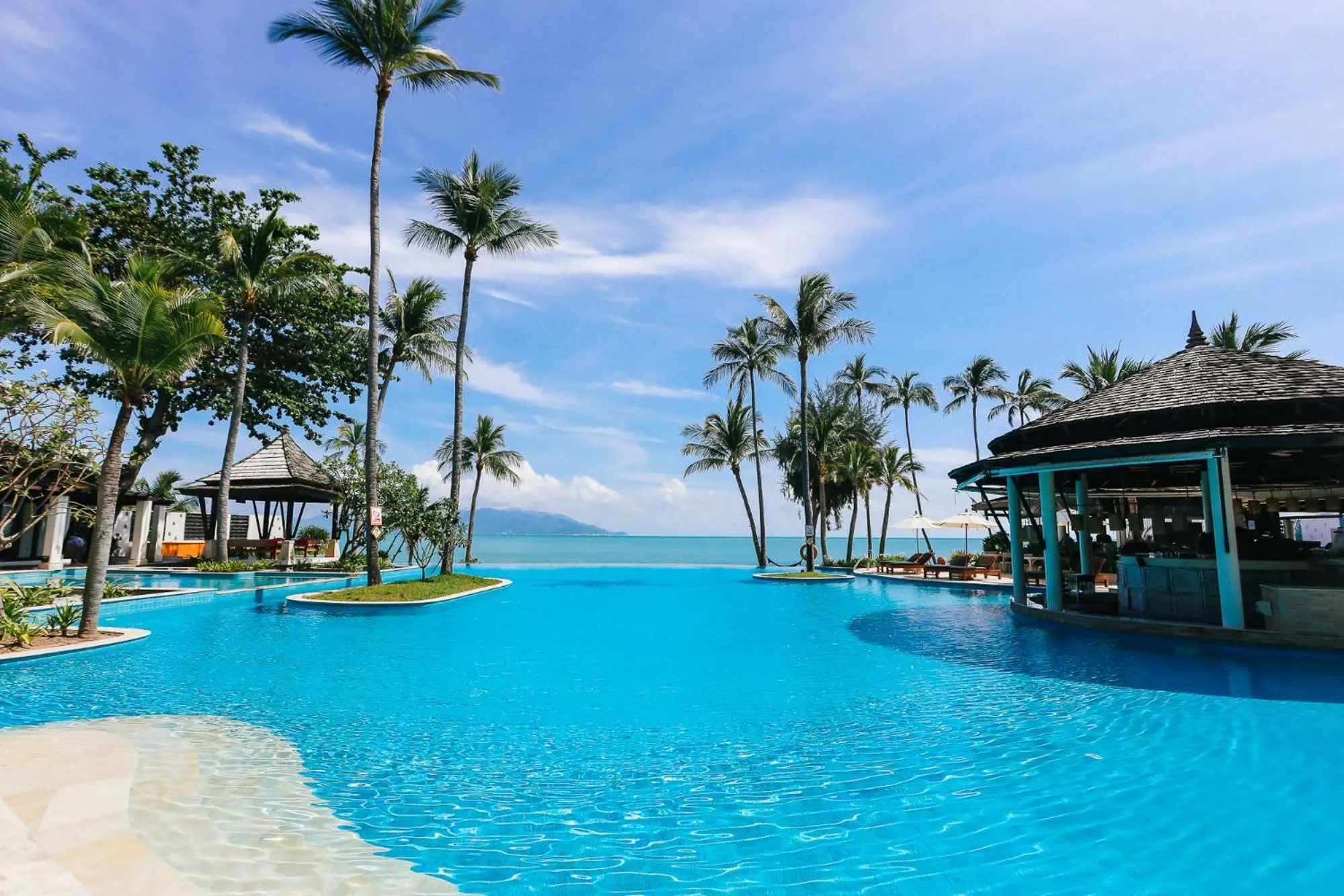 Swimming pool in Melati Beach Resort & Spa