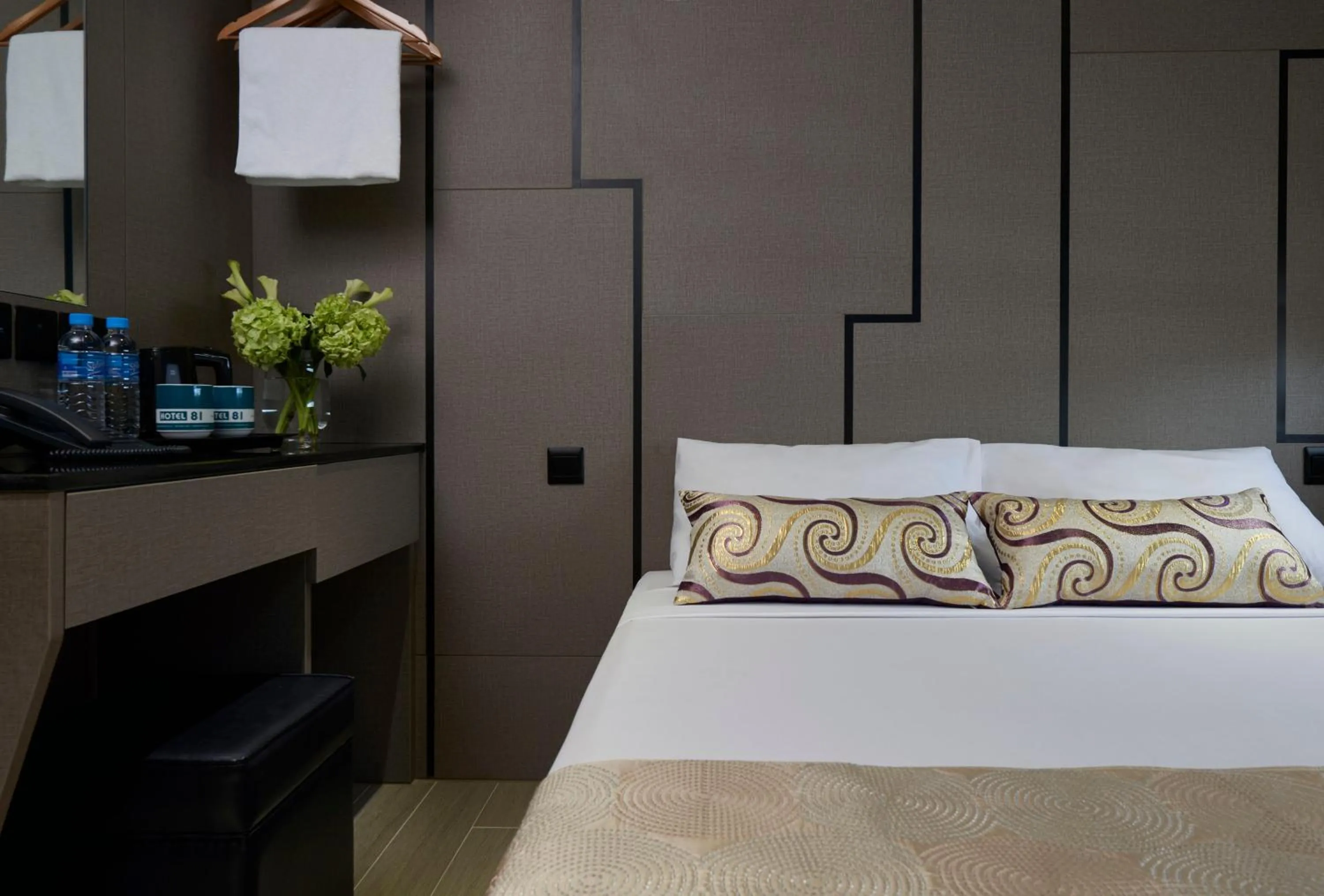 Bed in Hotel 81 Gold