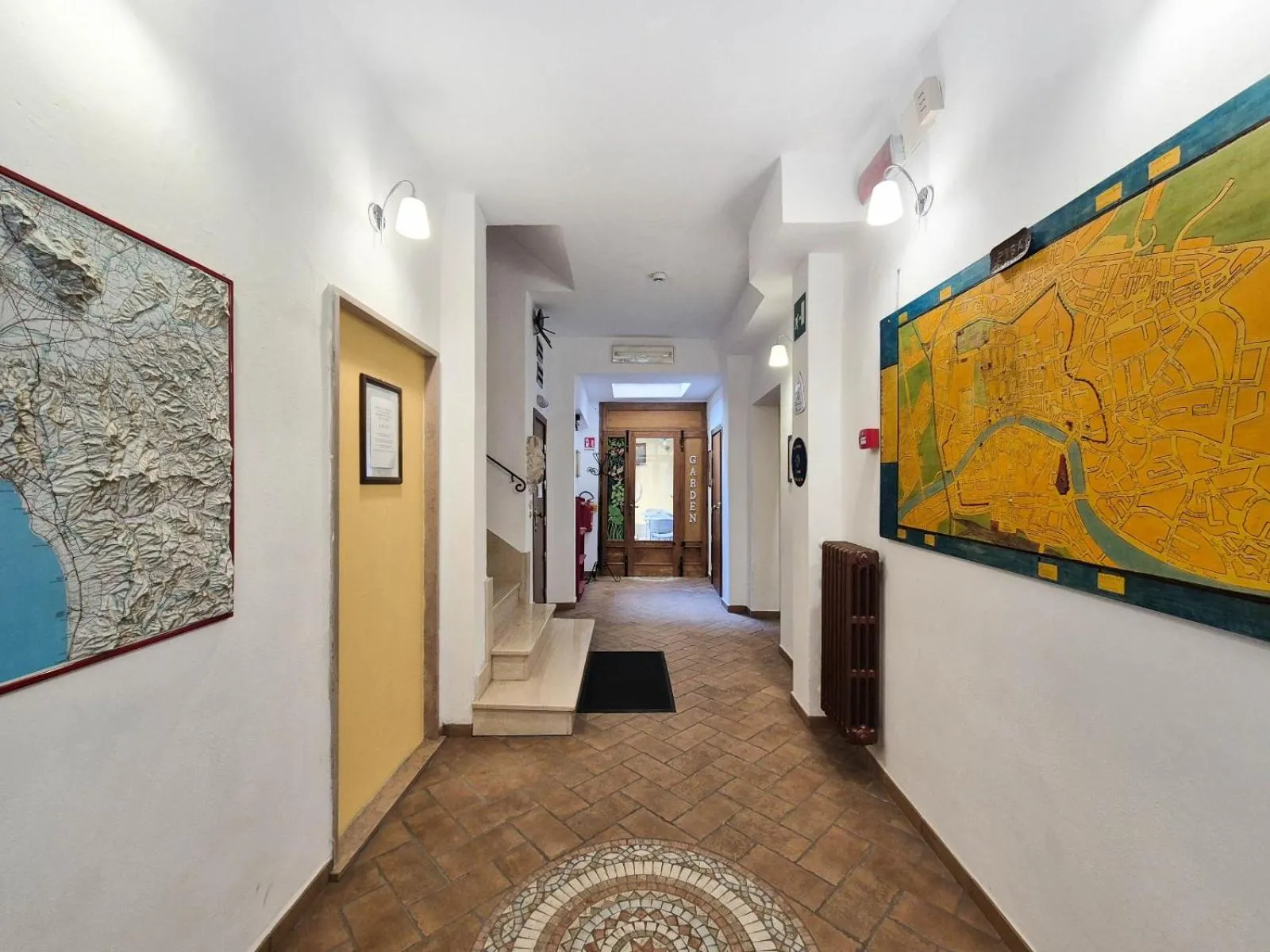 Facade/entrance in Helvetia Pisa Tower