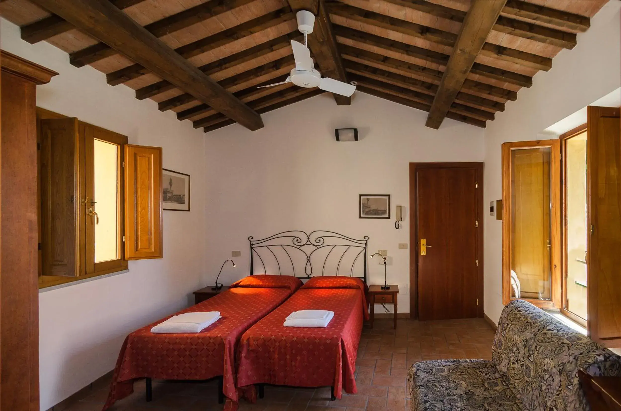 Quadruple Room in Helvetia Pisa Tower Quadruple Room in Helvetia Pisa Tower