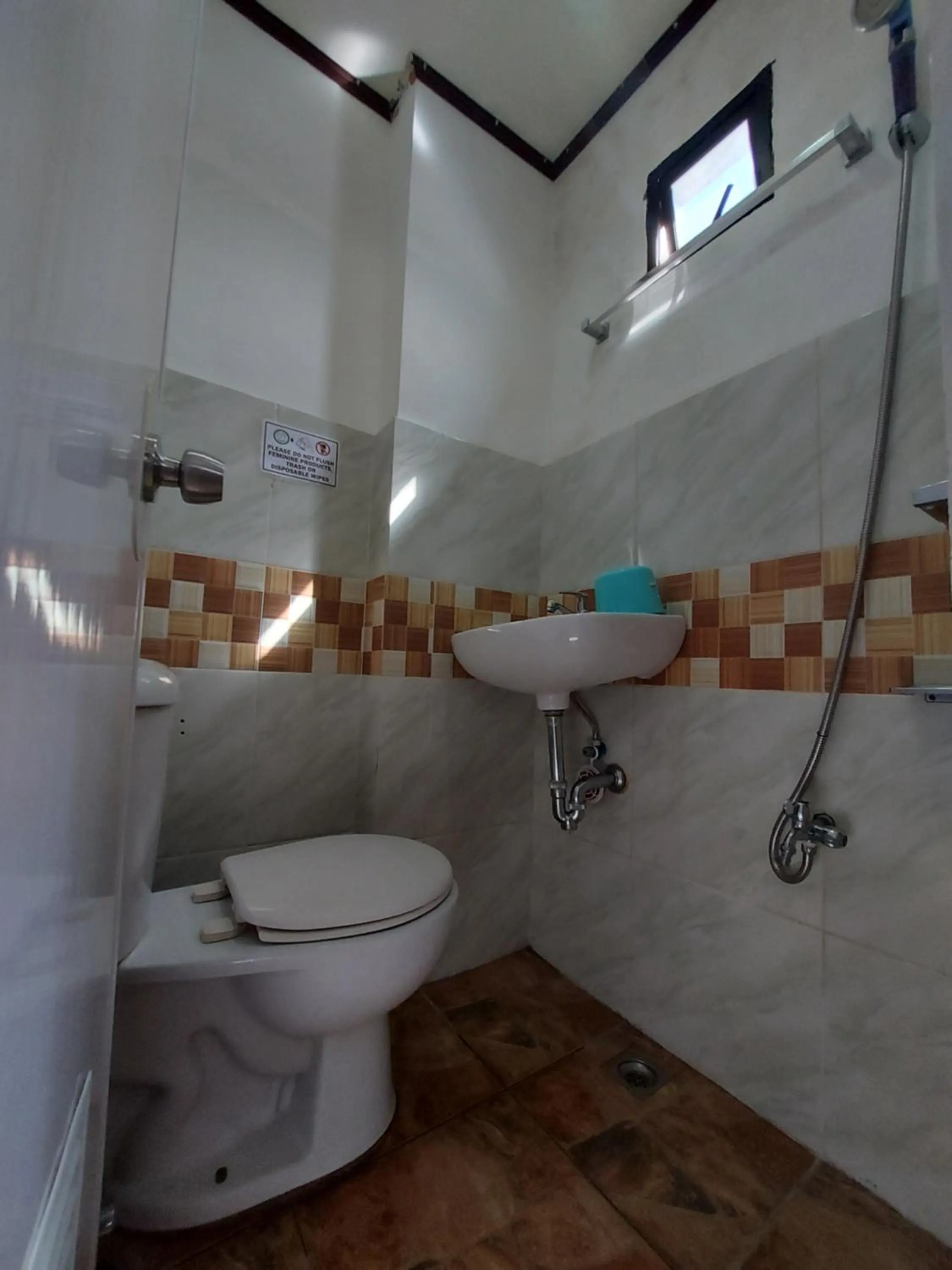 Bathroom in Sealor Pension House