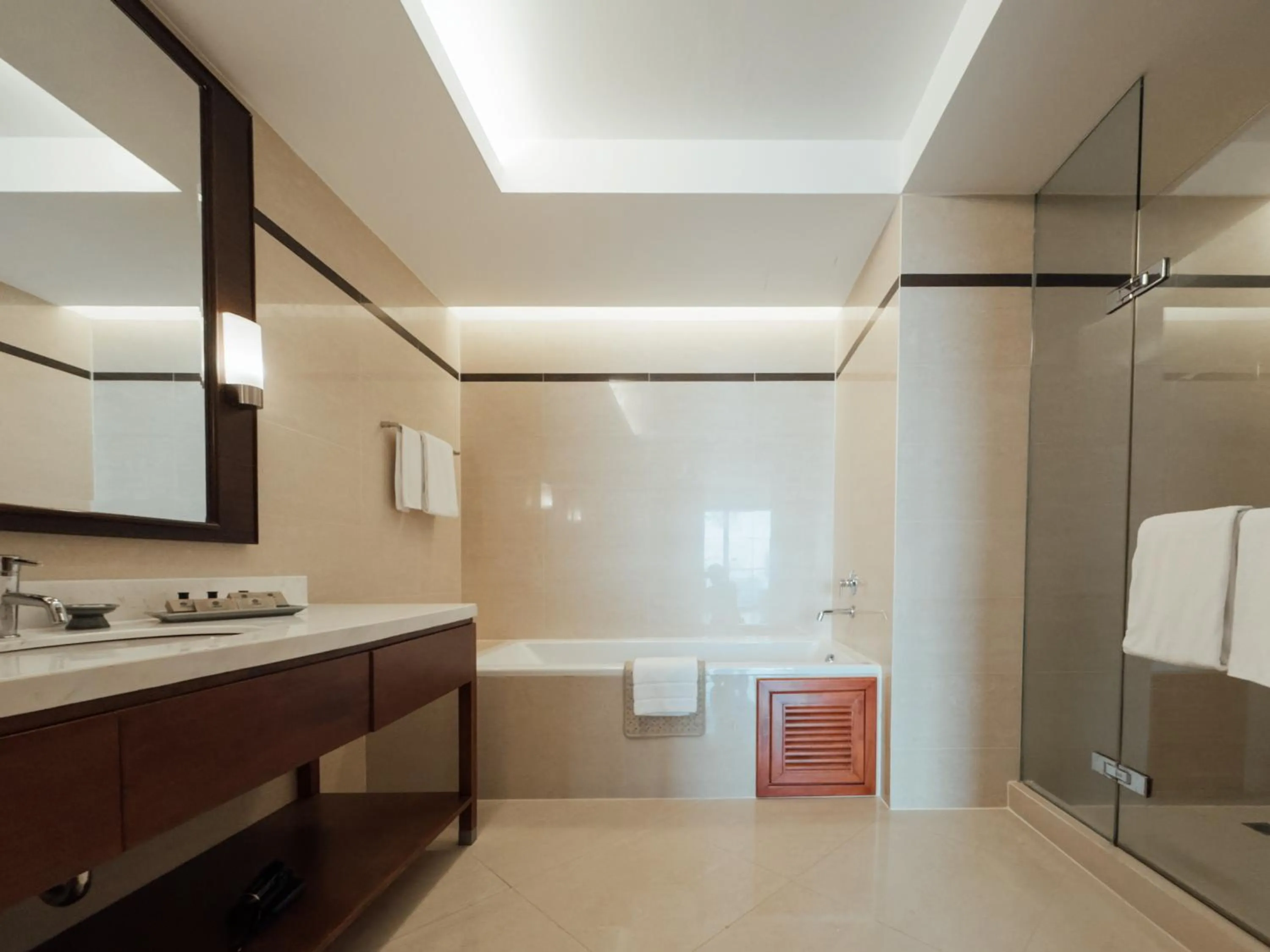 Shower in Column Bangkok Hotel