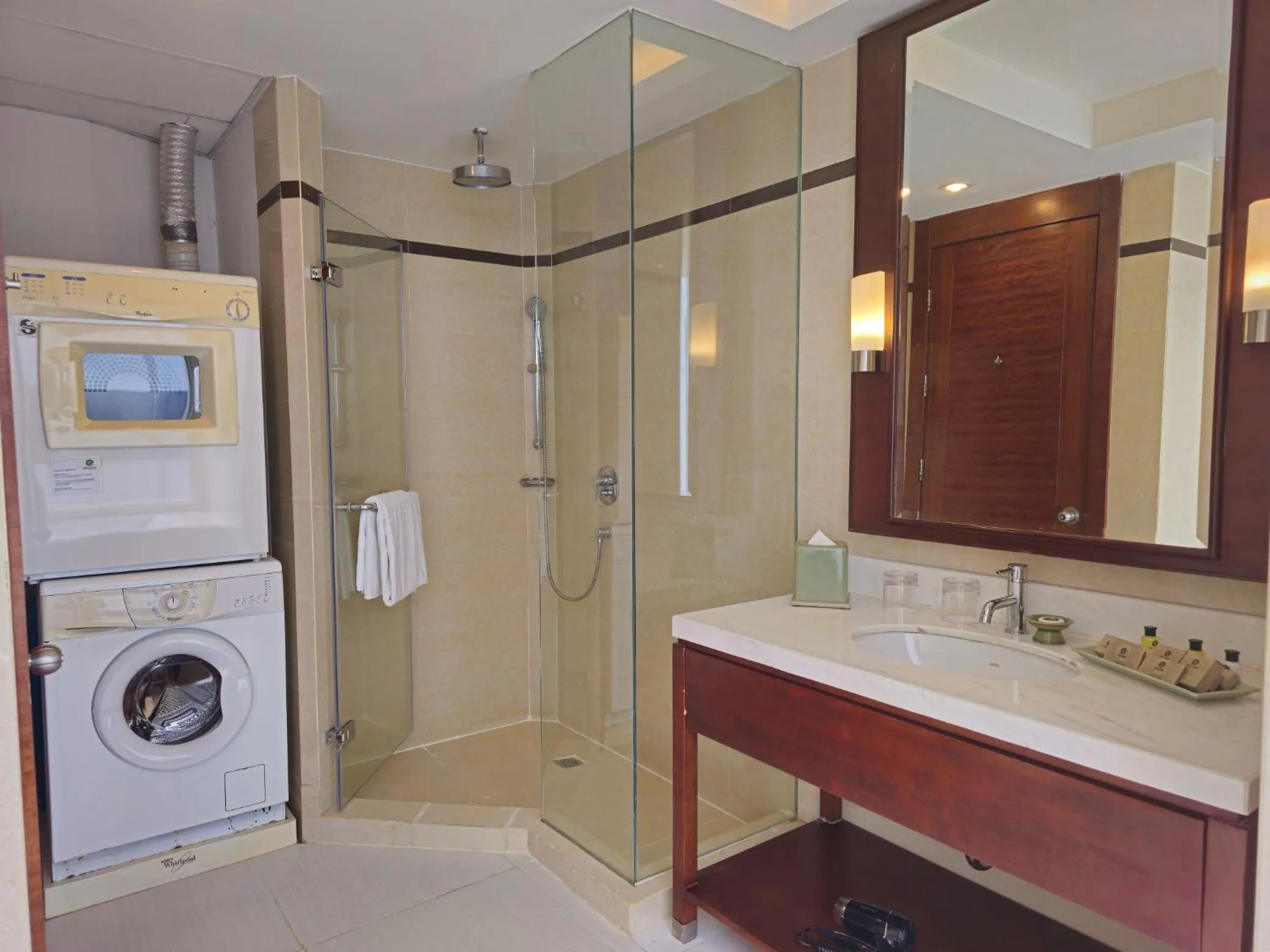 Shower in Column Bangkok Hotel