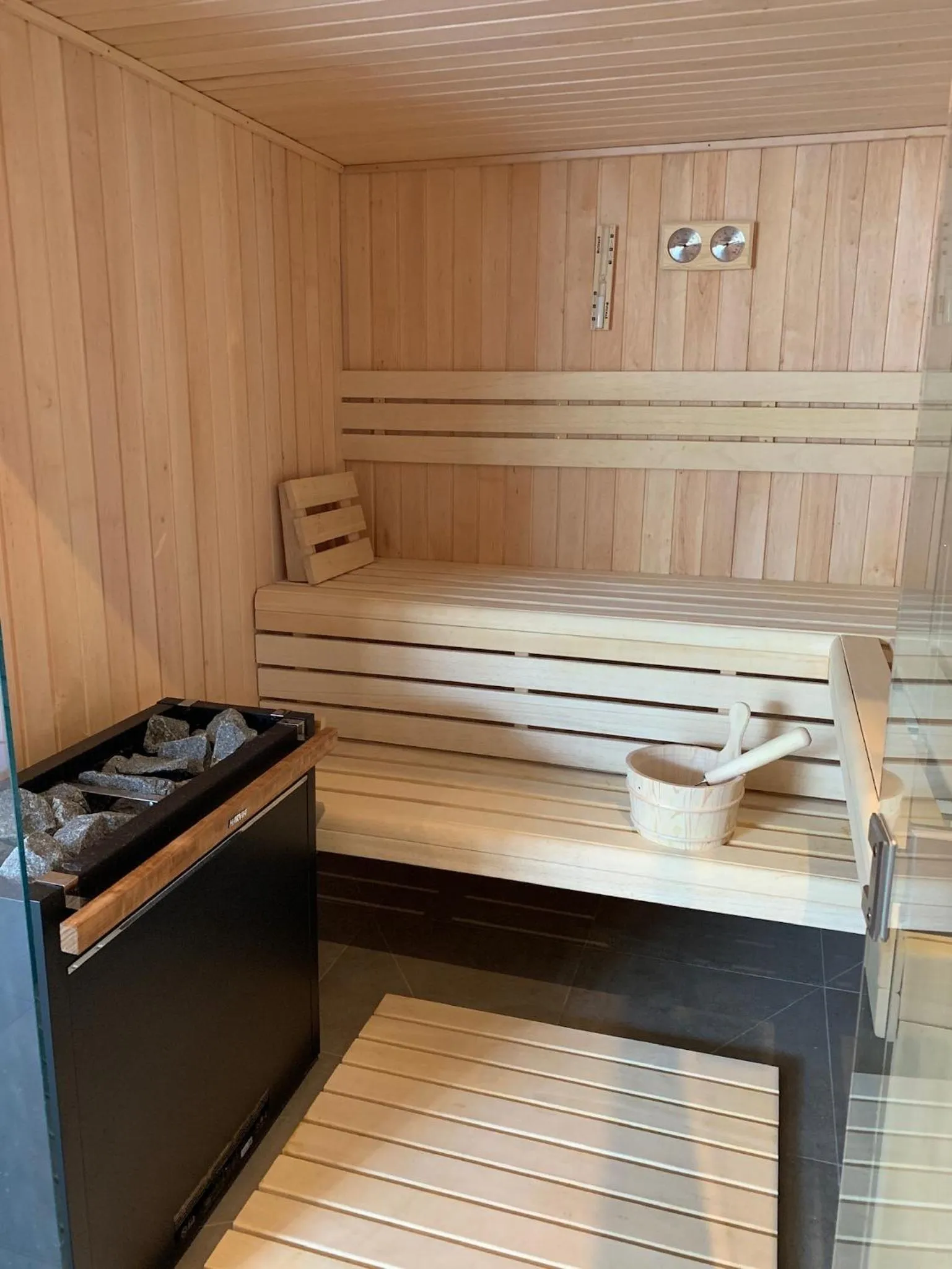 Massage in Domaine Villas Mandarine Private Pools & Spa