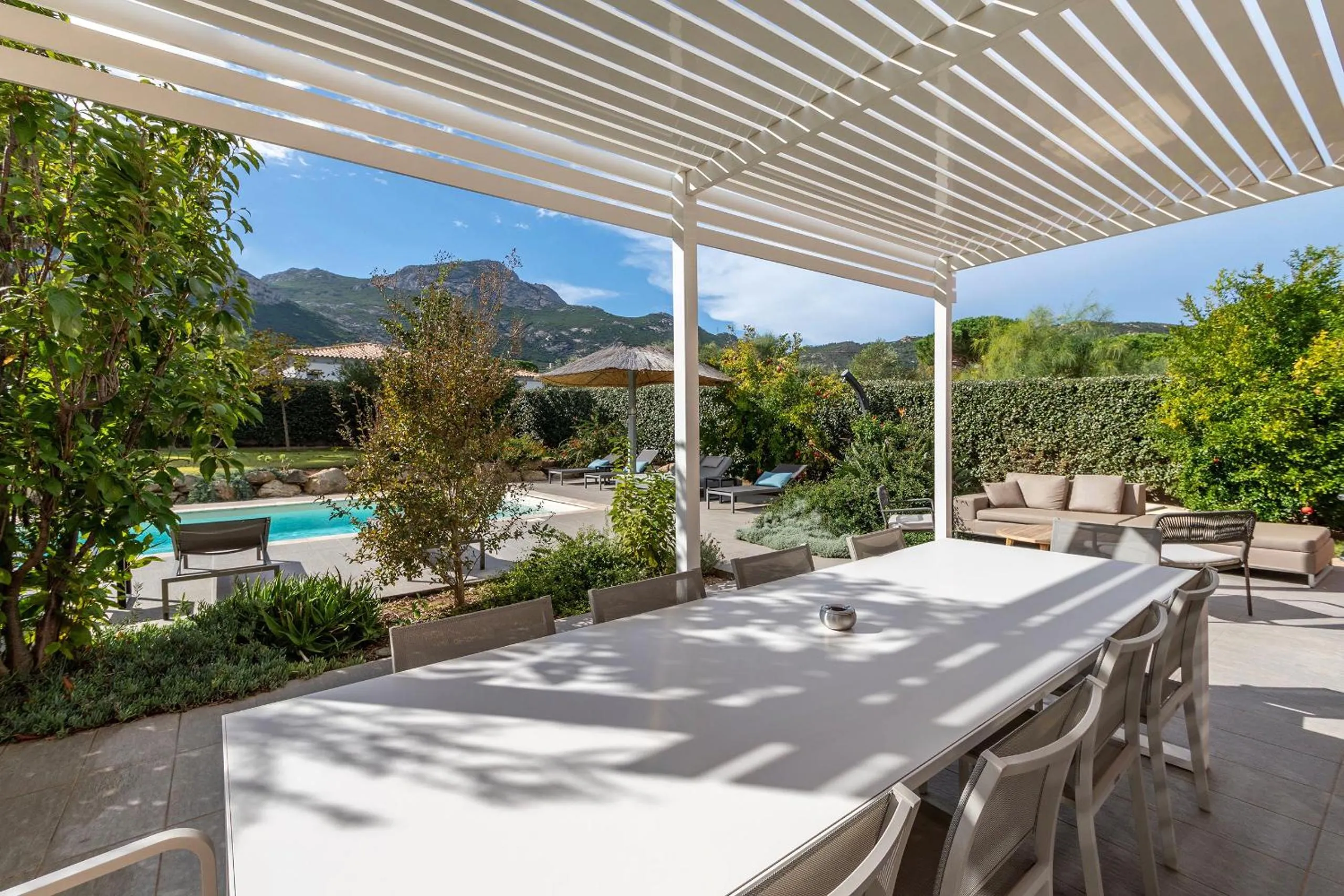 Garden in Domaine Villas Mandarine Private Pools & Spa