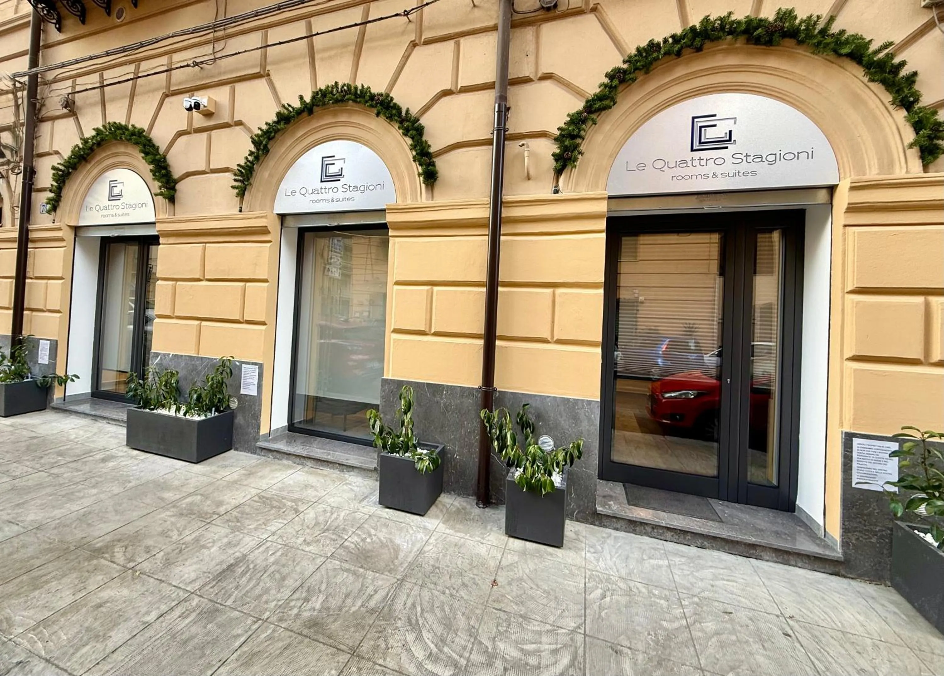 Property building in Le Quattro Stagioni - Rooms & Suites