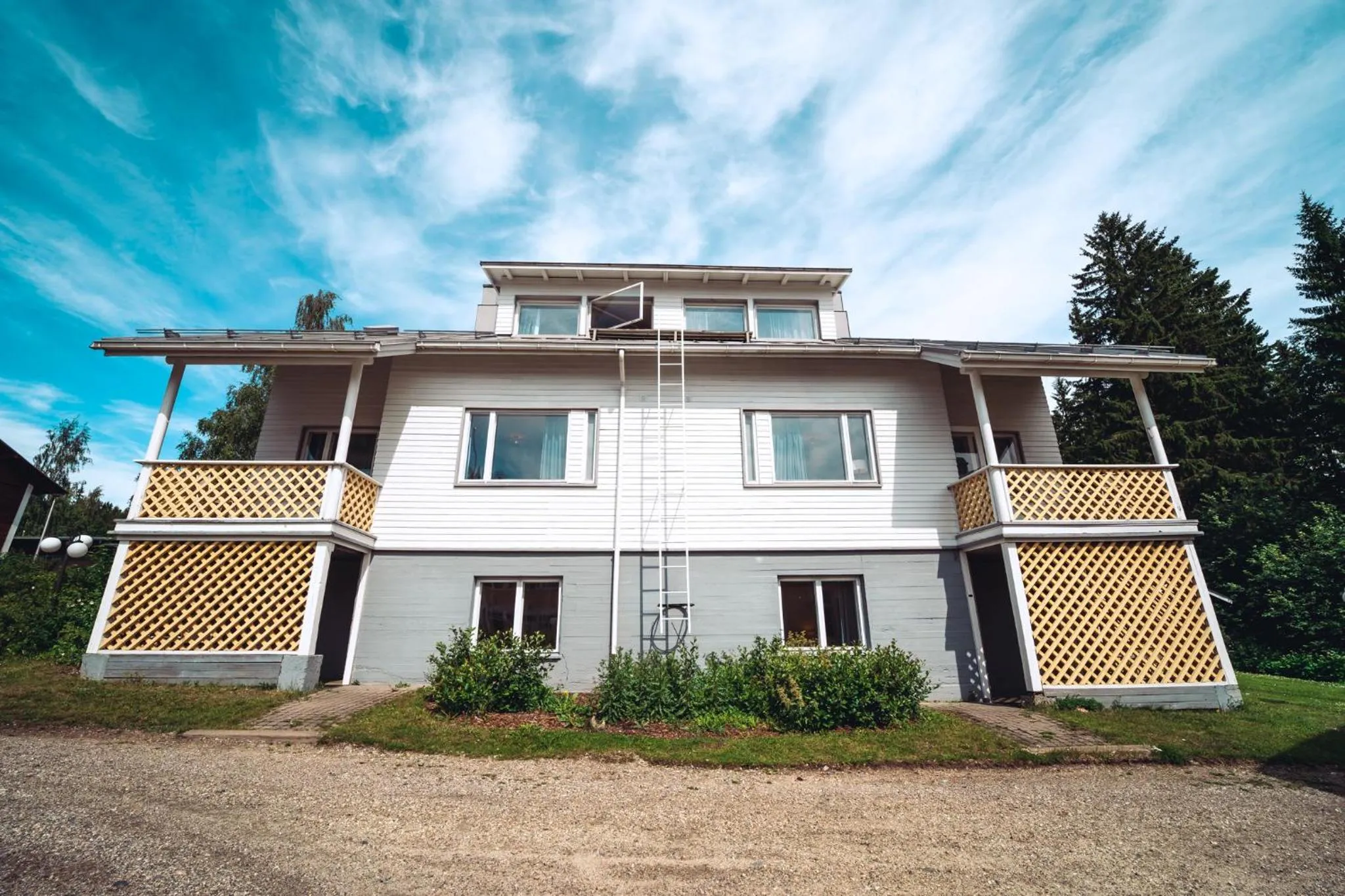 Property building in Karolineburg Manor House Hotel