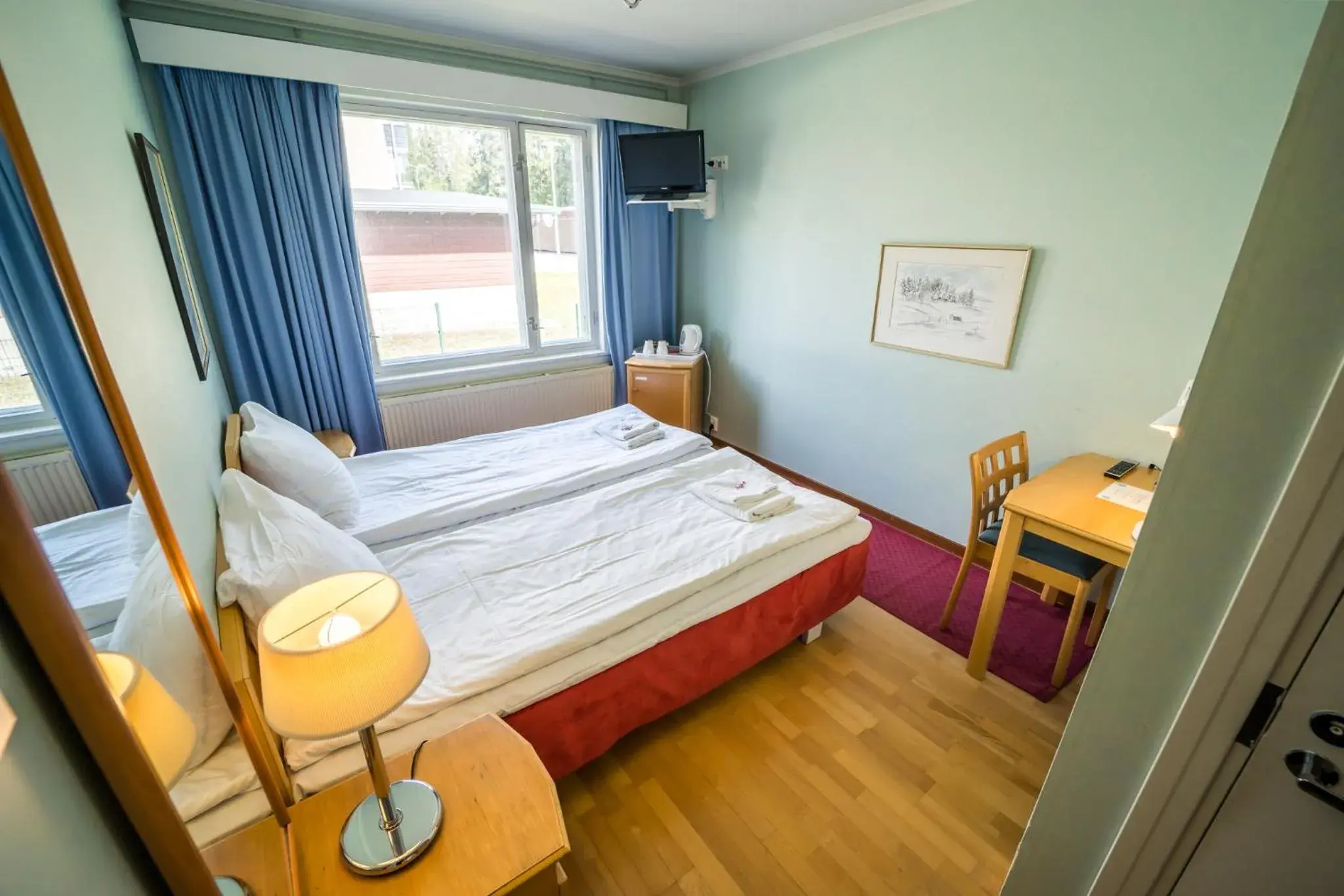 Standard Twin Room - Guest house in Karolineburg Manor House Hotel Standard Twin Room - Guest house in Karolineburg Manor House Hotel