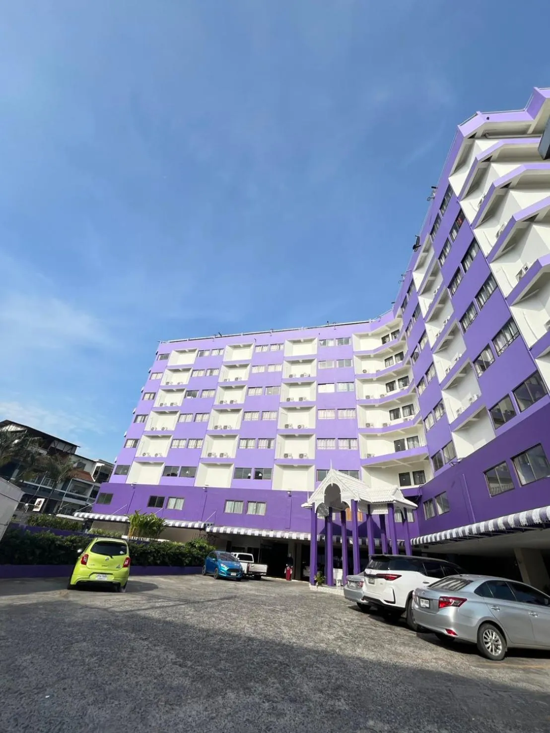 Property building in Sawasdee Siam Pattaya Hotel