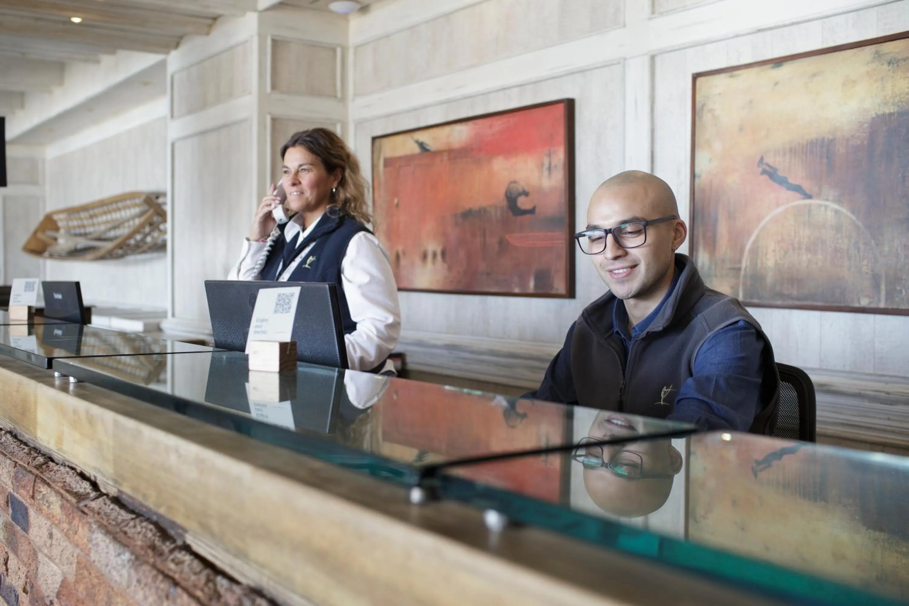 Staff in Hotel Costaustralis