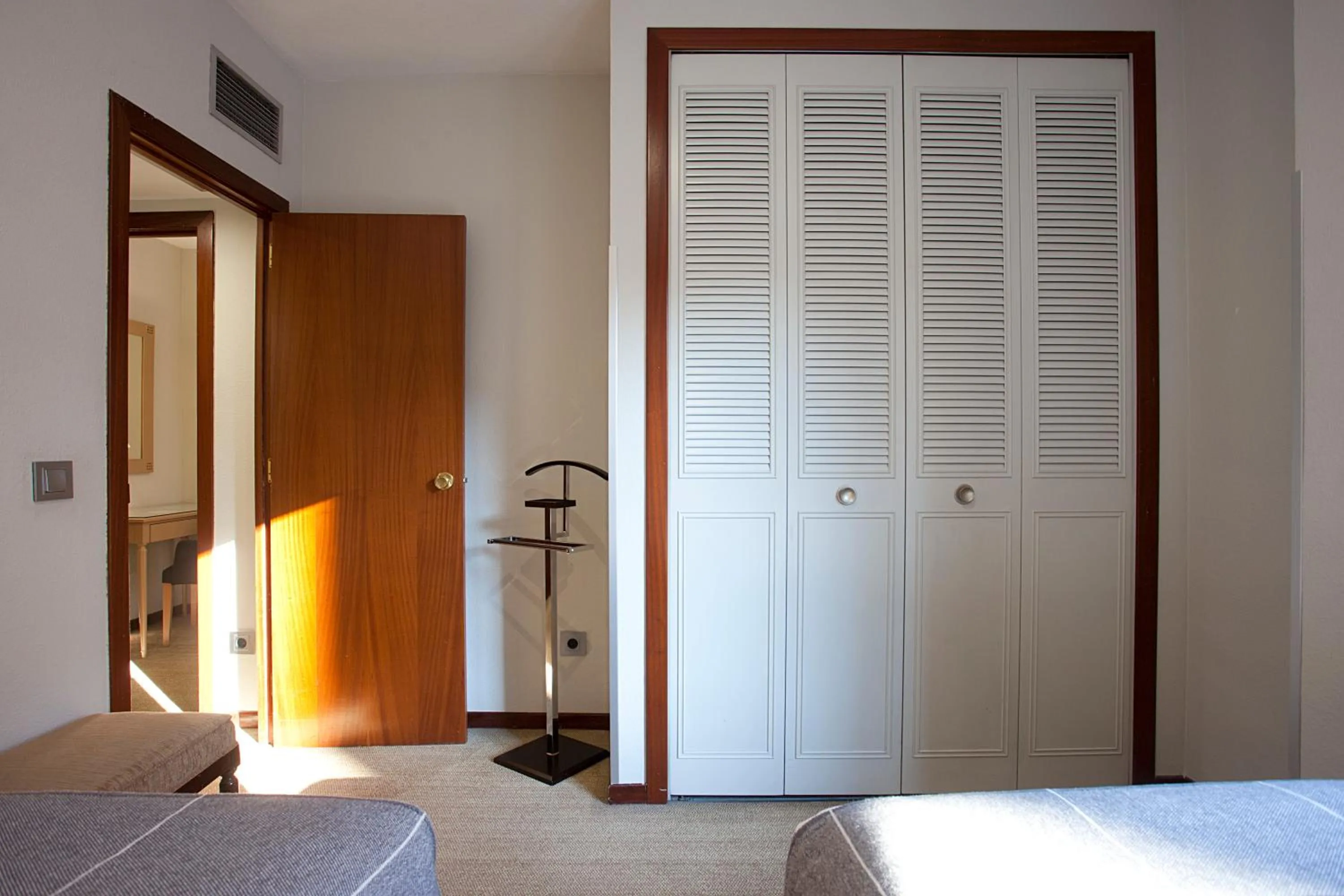 Bedroom, Bed in Espahotel Plaza Basílica