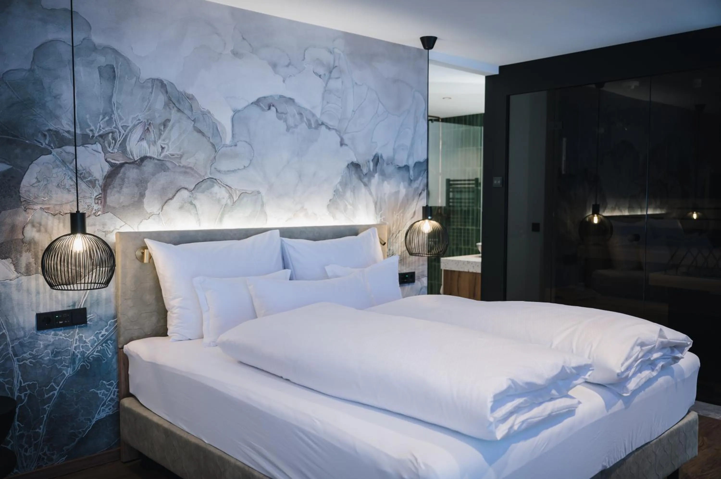 Bed in Berghotel Hochfügen