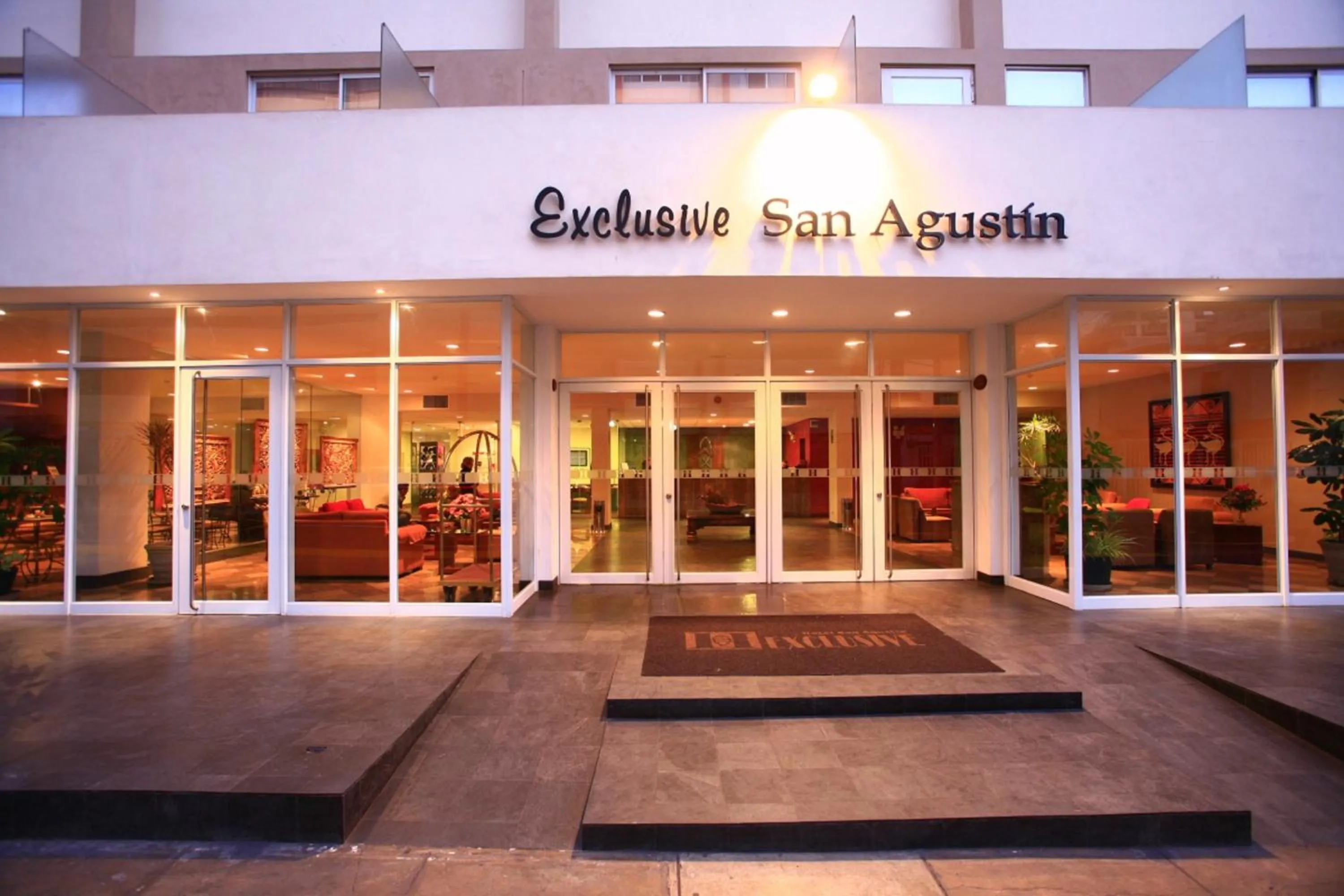 Facade/entrance in San Agustin Exclusive