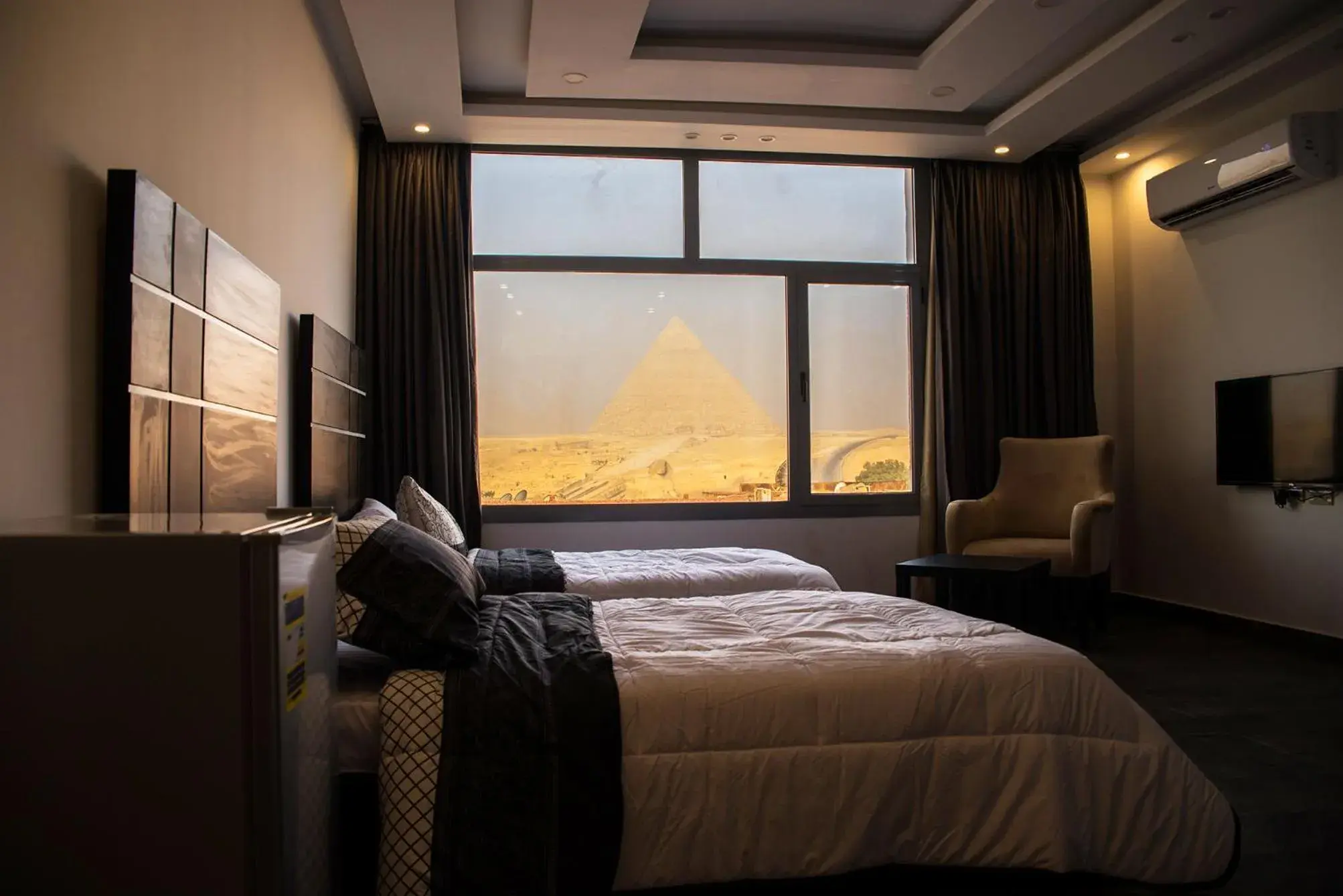 Landmark view, Bed in Marvel Stone Hotel Landmark view, Bed in Marvel Stone Hotel