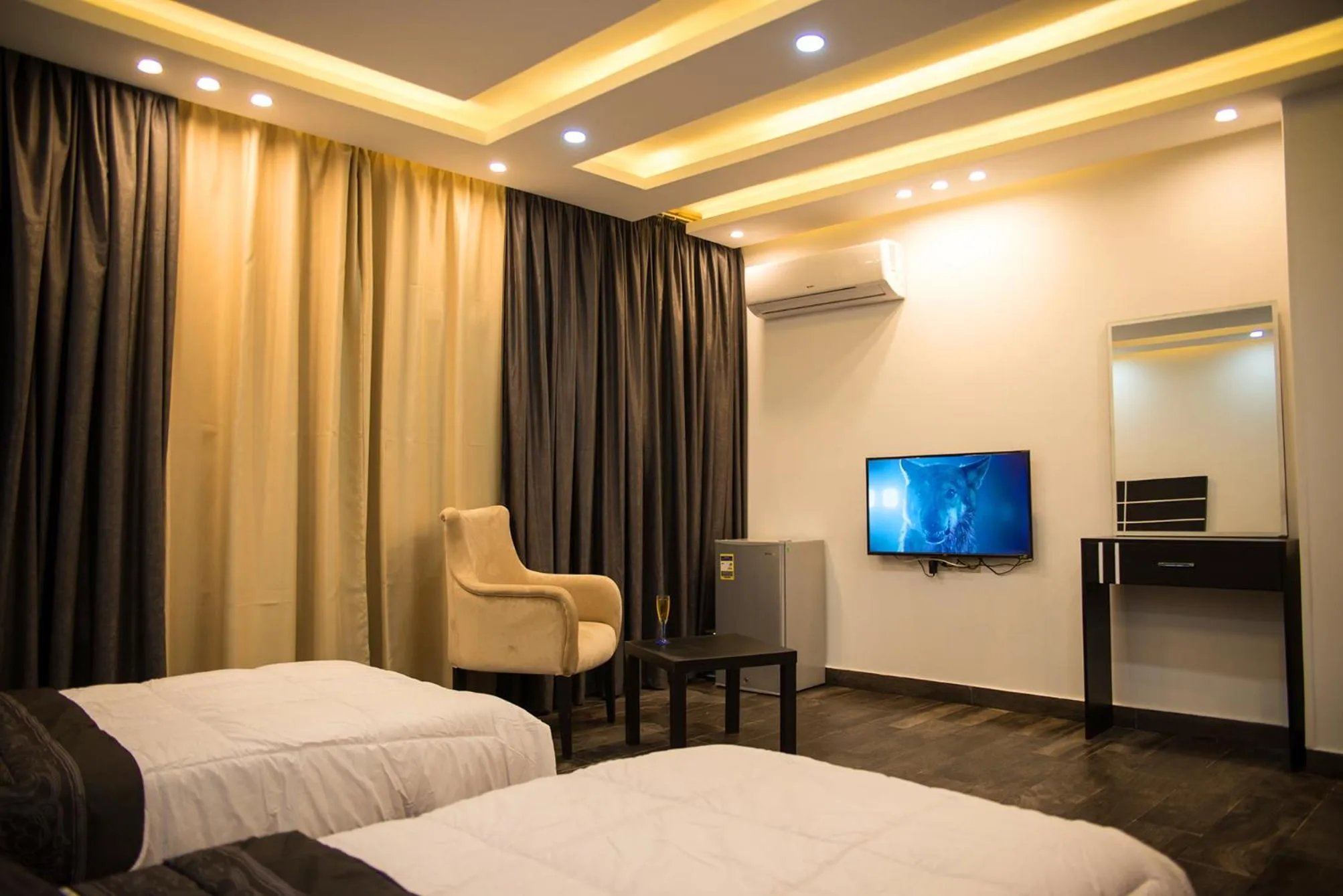 TV and multimedia, Bed in Marvel Stone Hotel