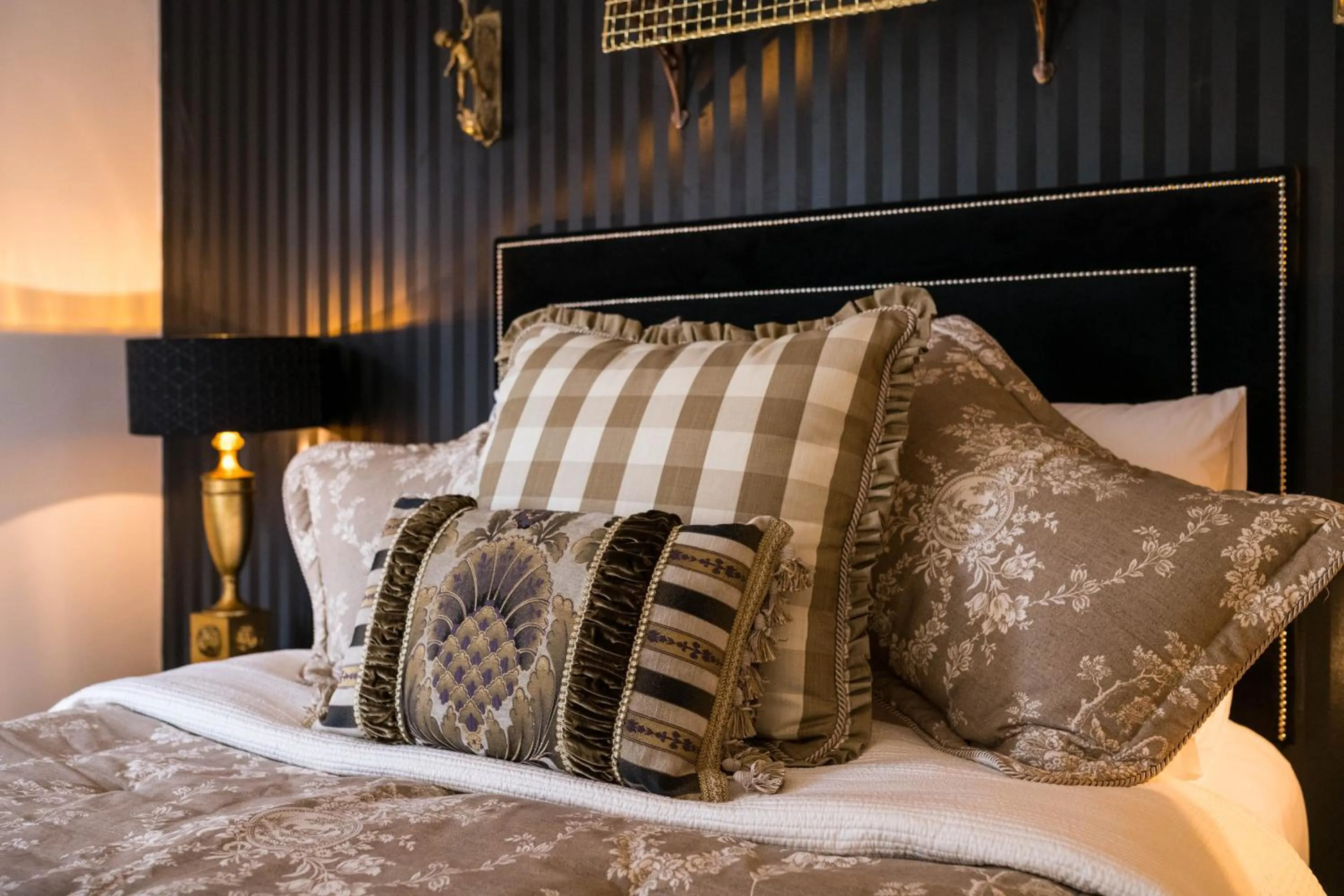 Bed in Battery Point Boutique Accommodation