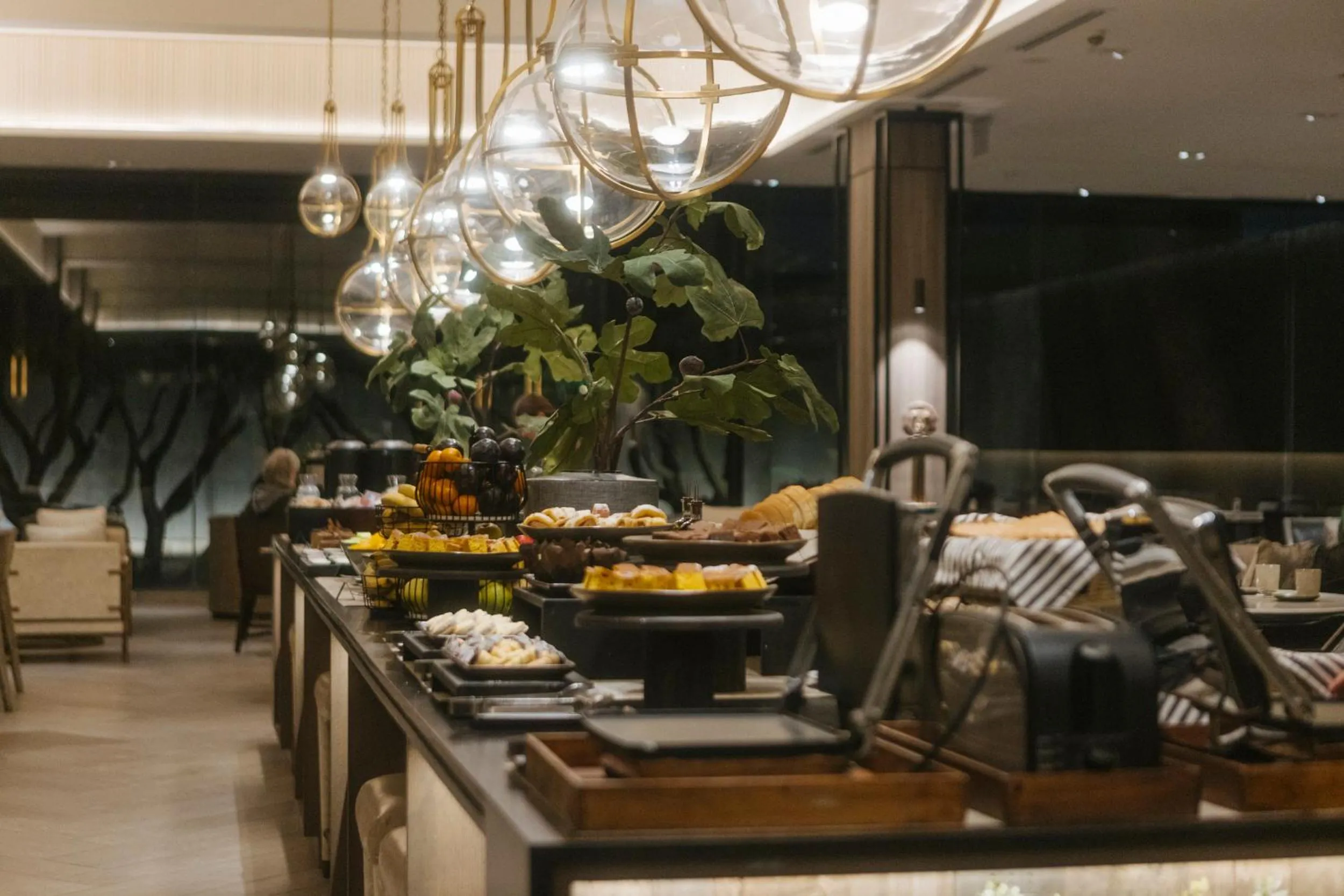 Buffet breakfast in Hotel Cabo De Hornos