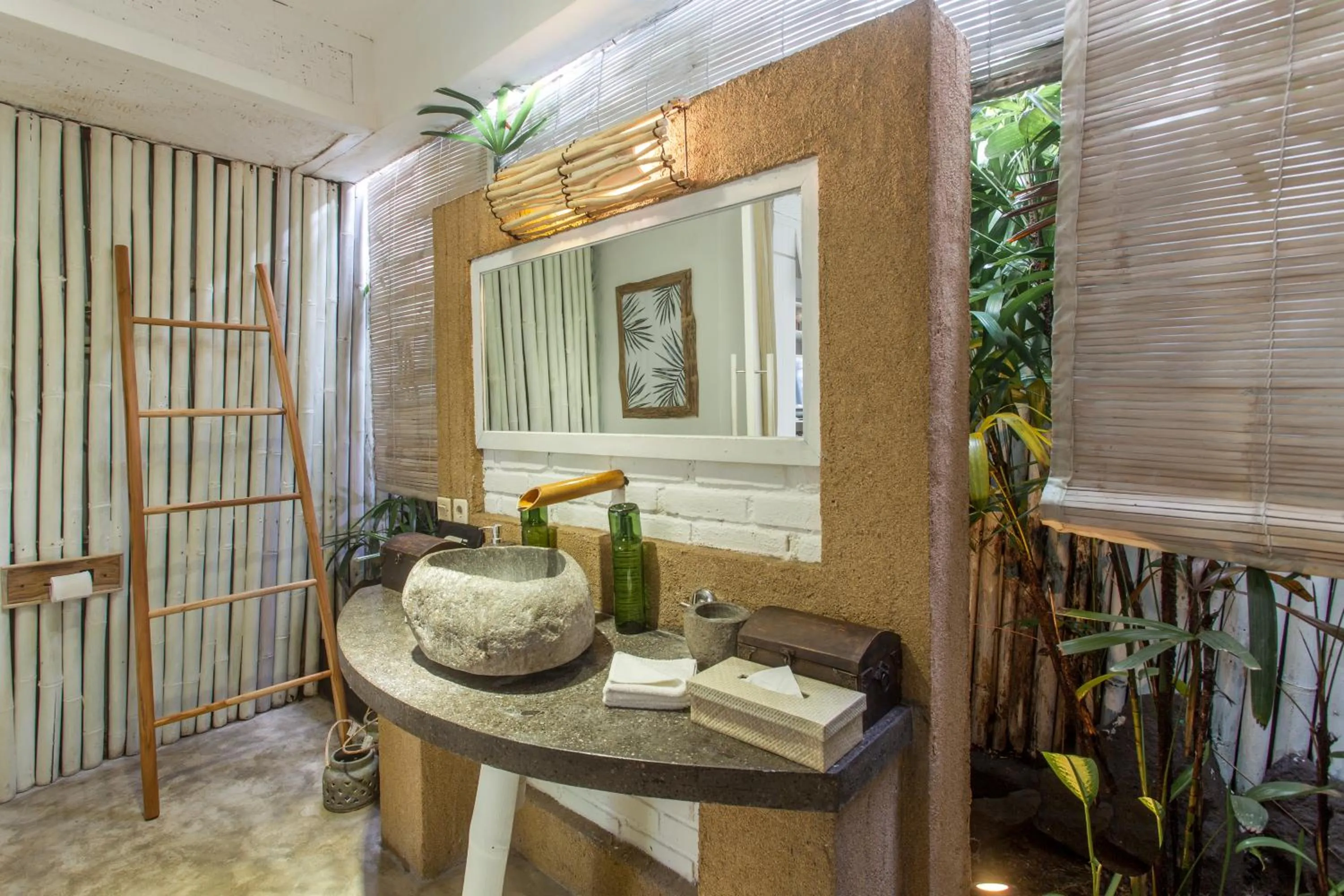 Bathroom in The Green Room Seminyak