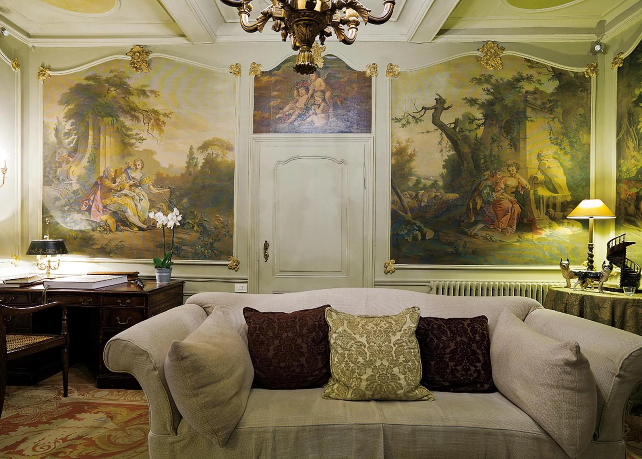 Lounge or bar in B&B Maison le Dragon