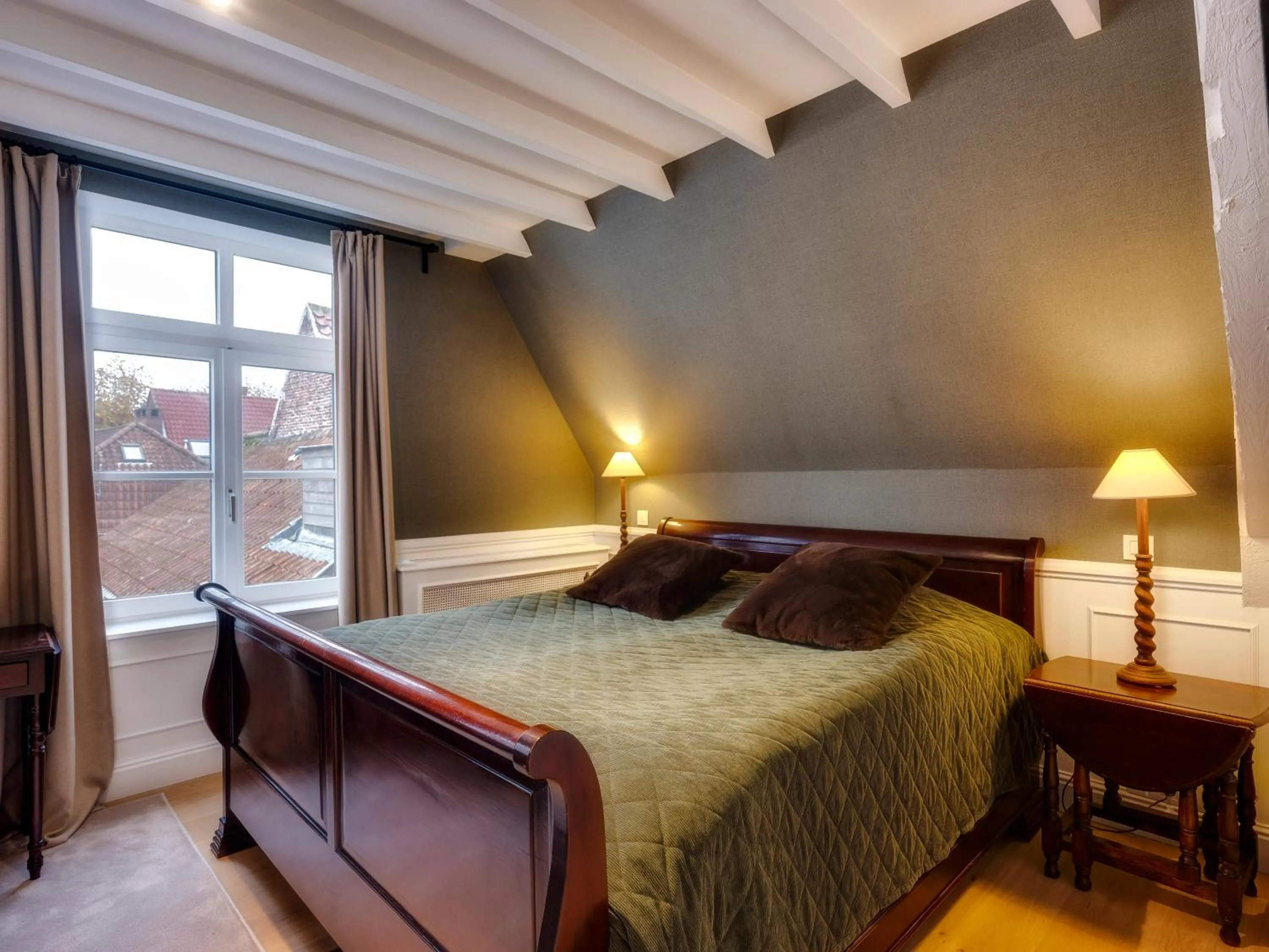 Bedroom, Bed in B&B Maison le Dragon
