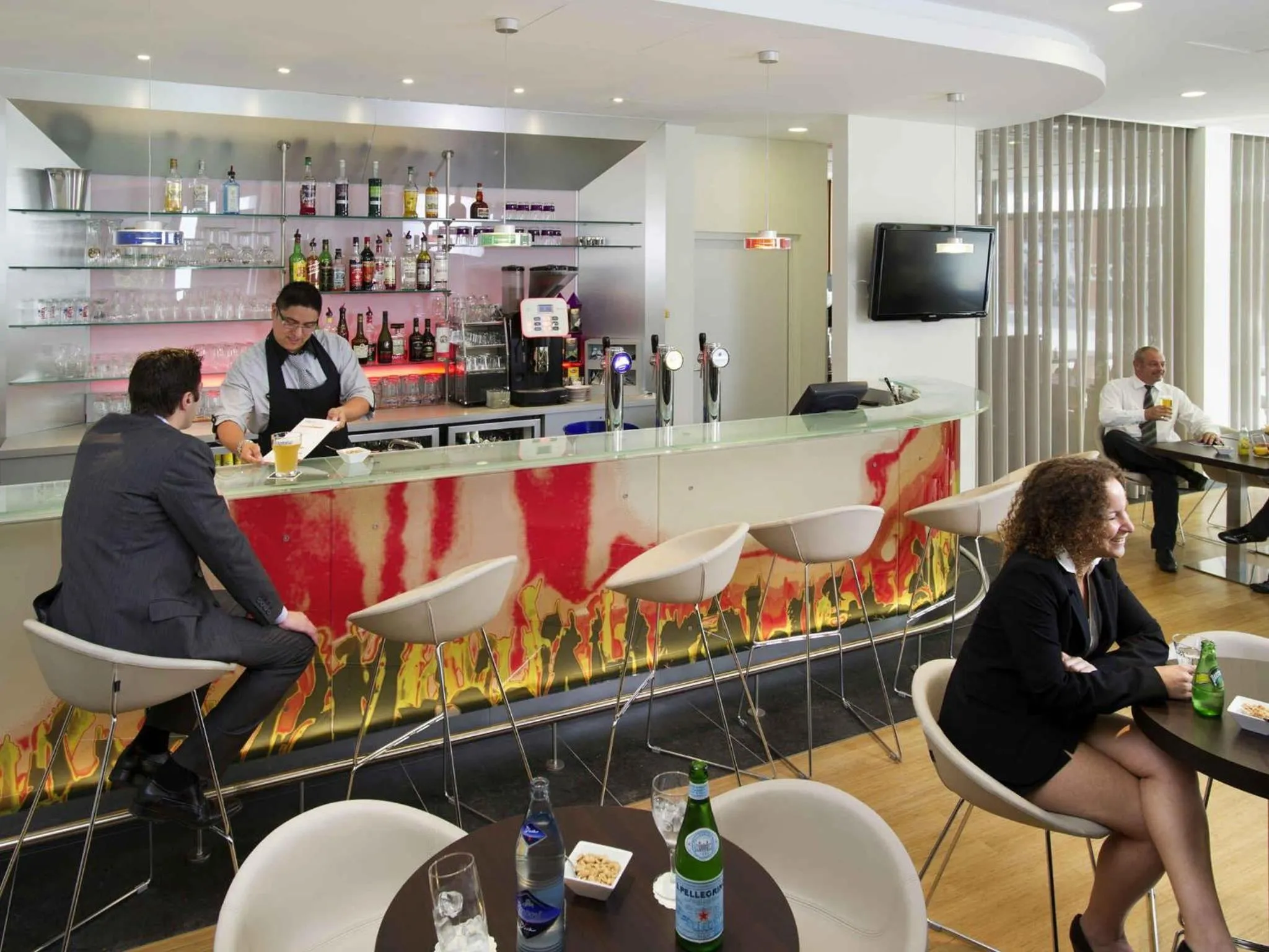 Lounge or bar in ibis Esch Belval