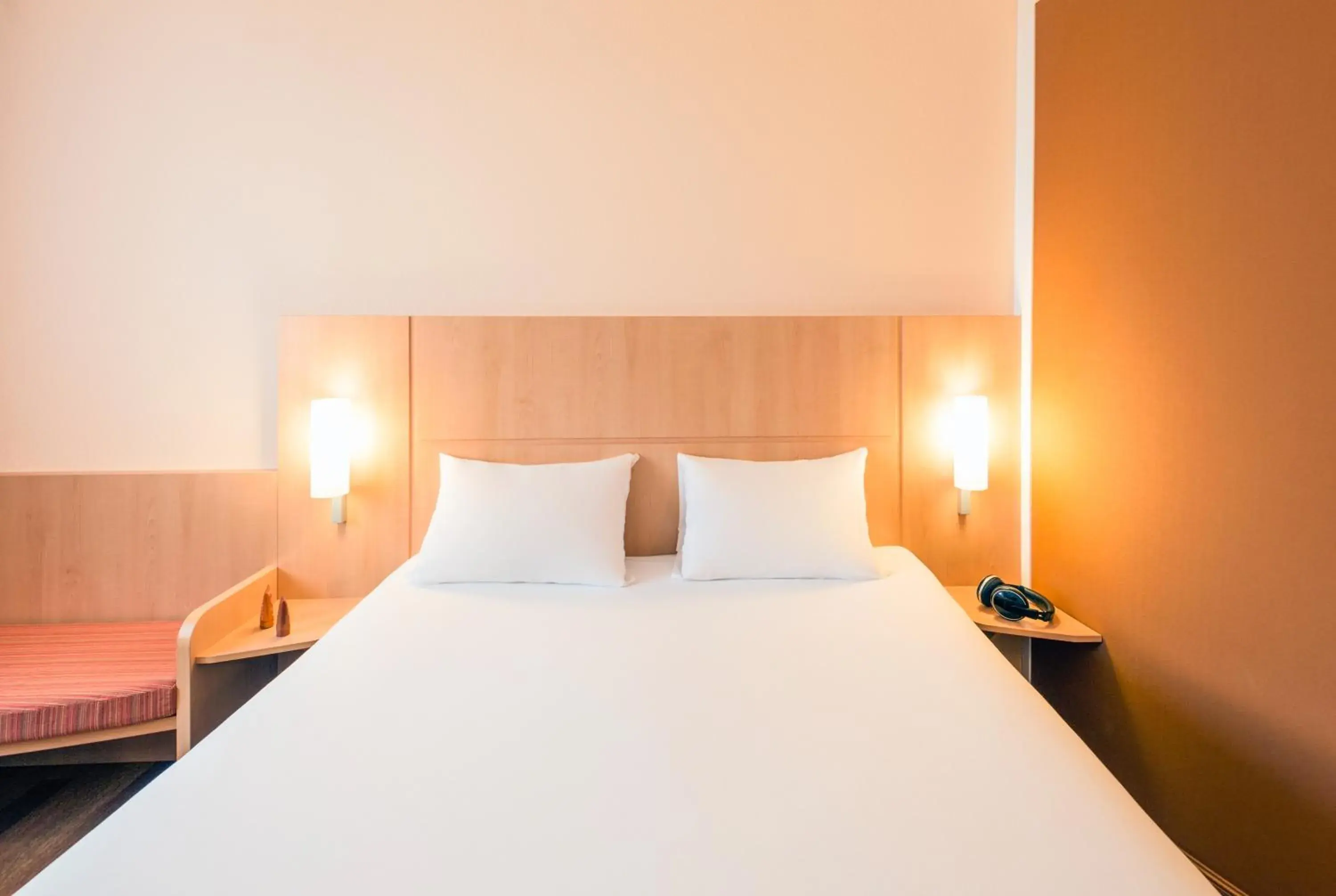 Bed in ibis Esch Belval Bed in ibis Esch Belval