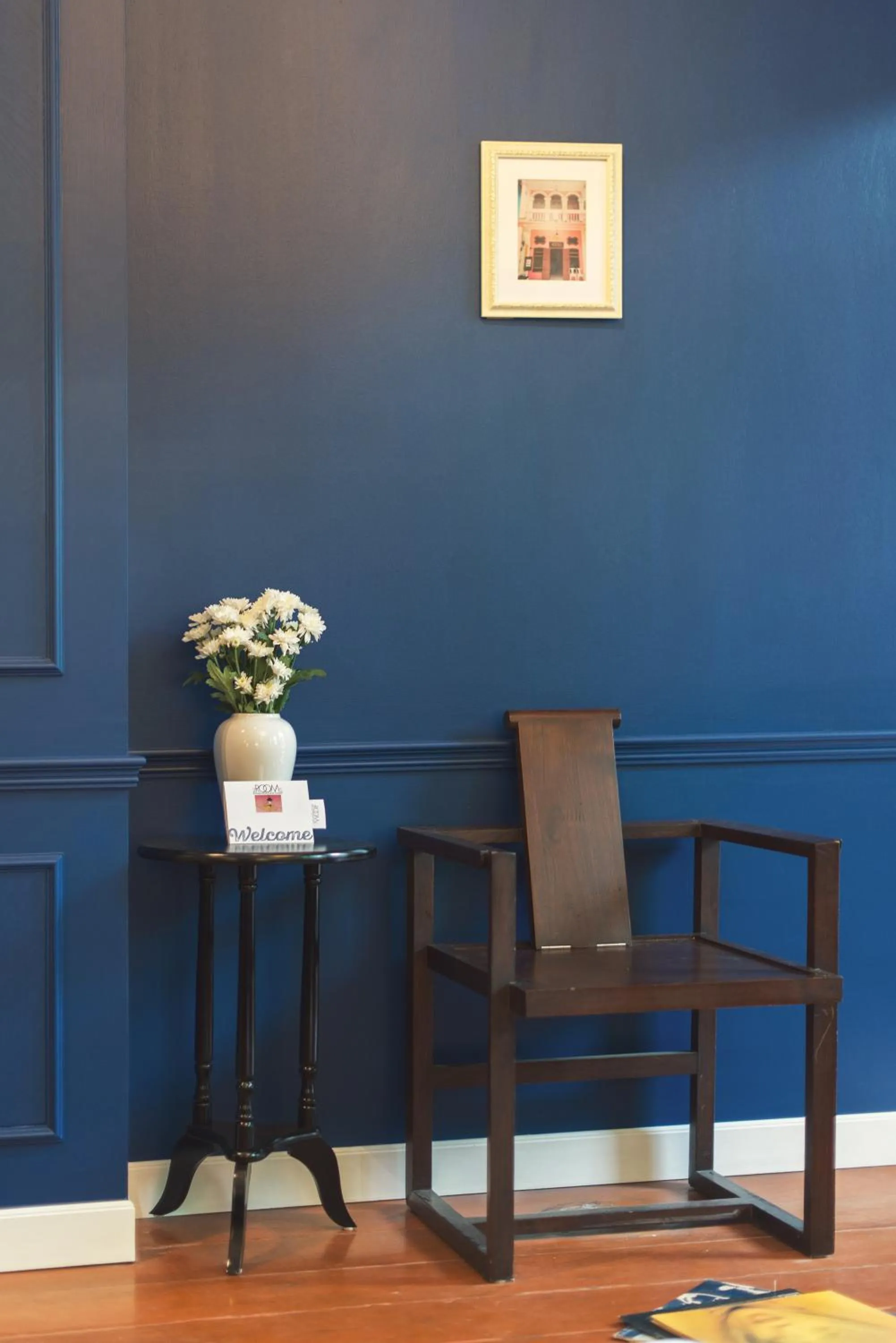 Decorative detail in 2ROOMS Boutique House
