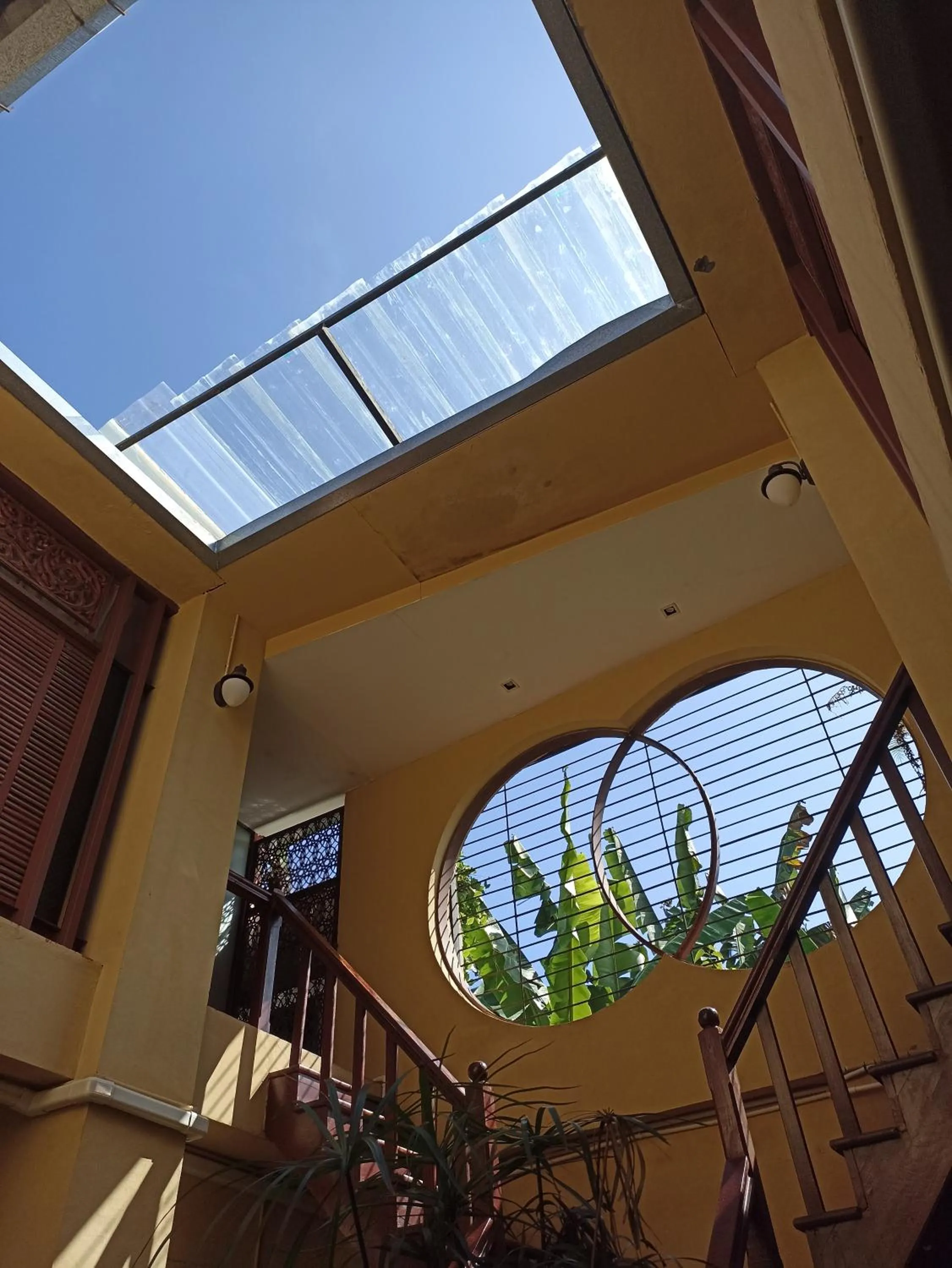 2ROOMS Boutique House