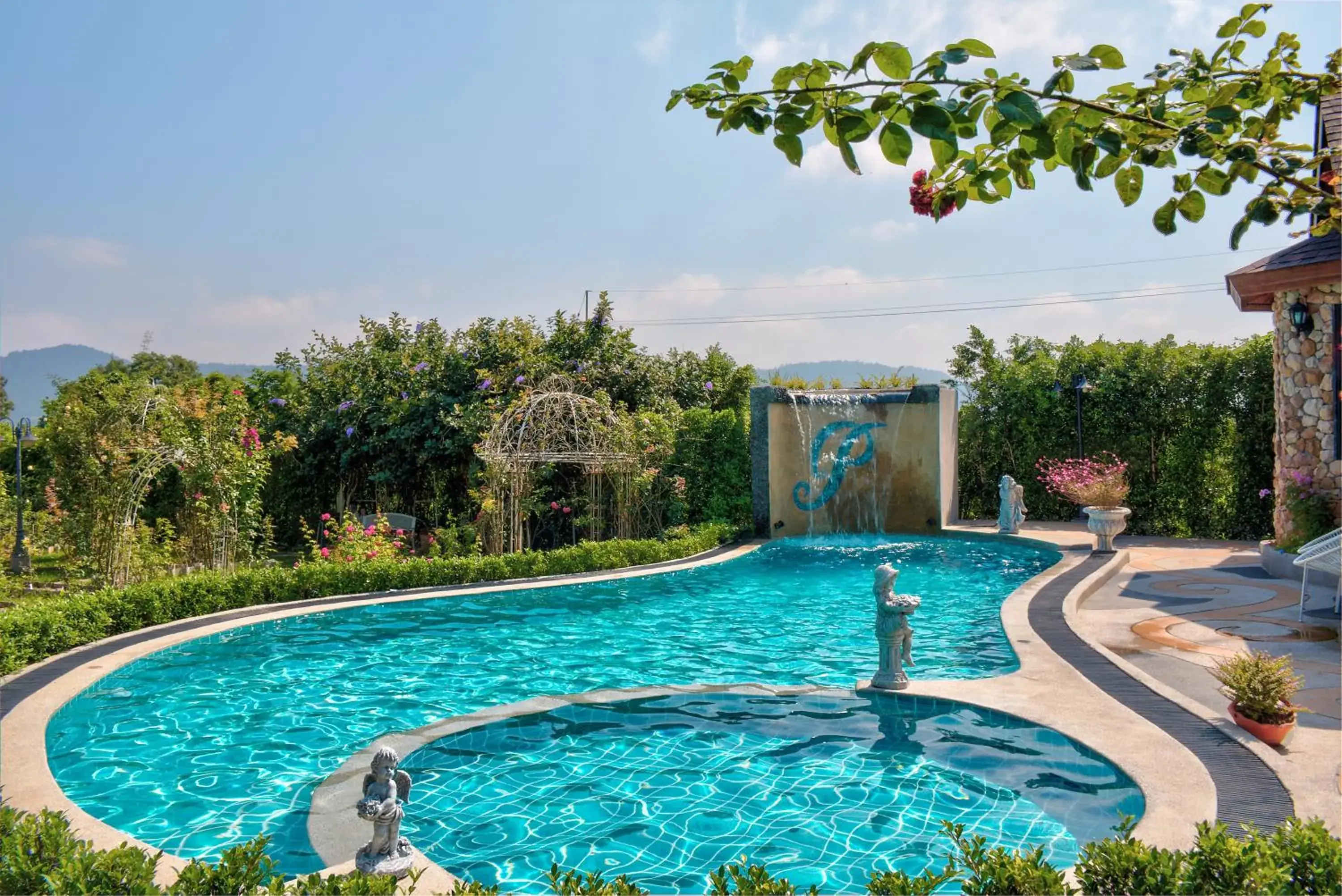 Swimming pool in Chateau de Prim Khao Yai Swimming pool in Chateau de Prim Khao Yai