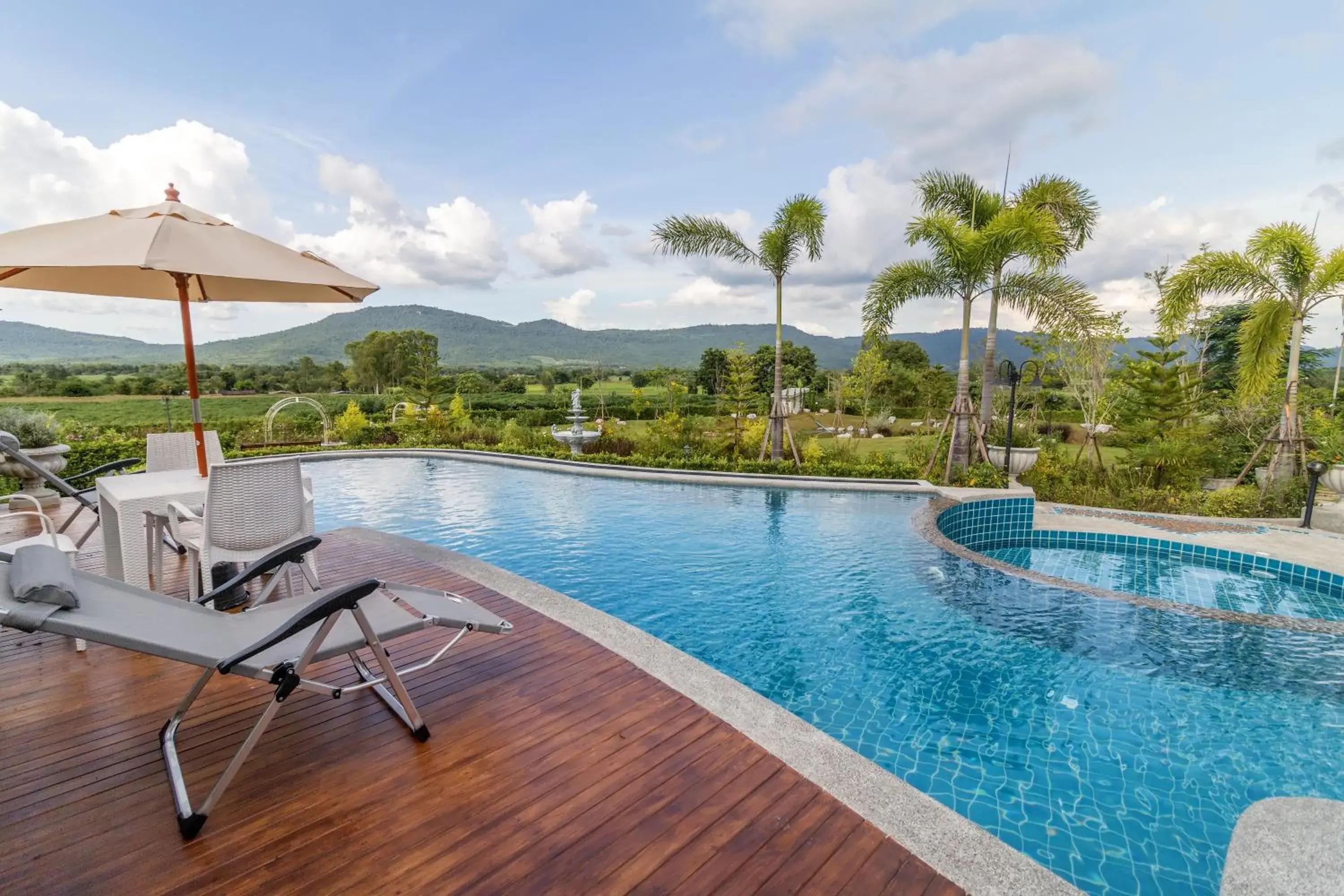 Garden view in Chateau de Prim Khao Yai Garden view in Chateau de Prim Khao Yai