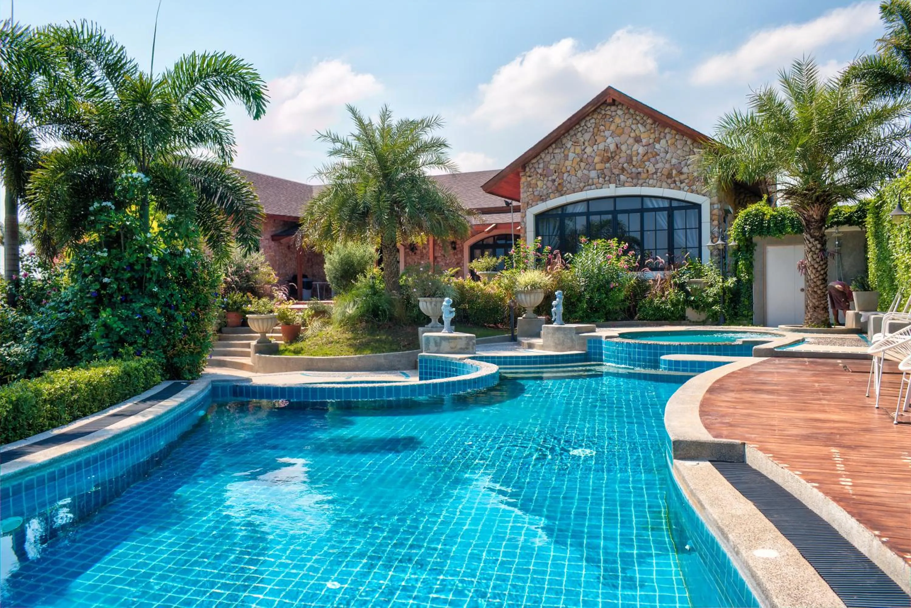 Property building in Chateau de Prim Khao Yai