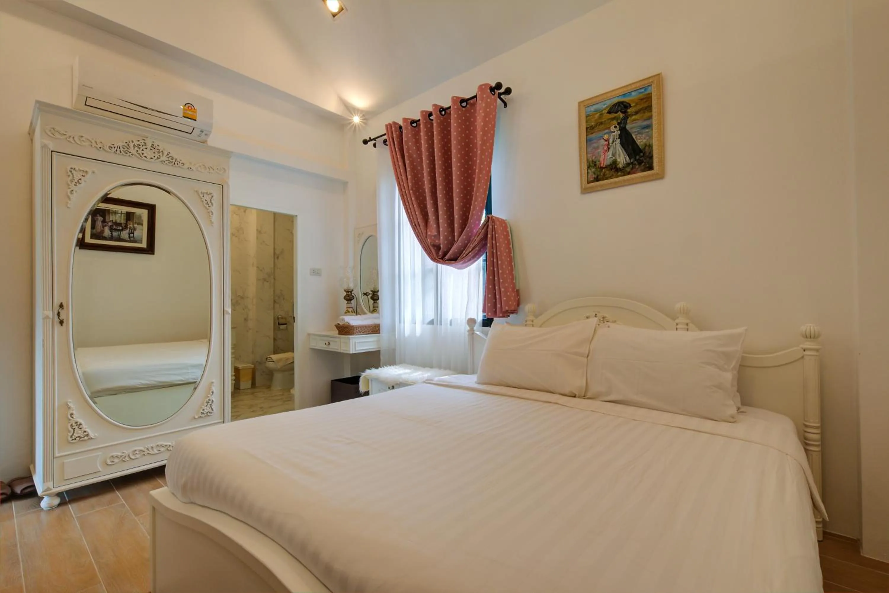 Bed in Chateau de Prim Khao Yai