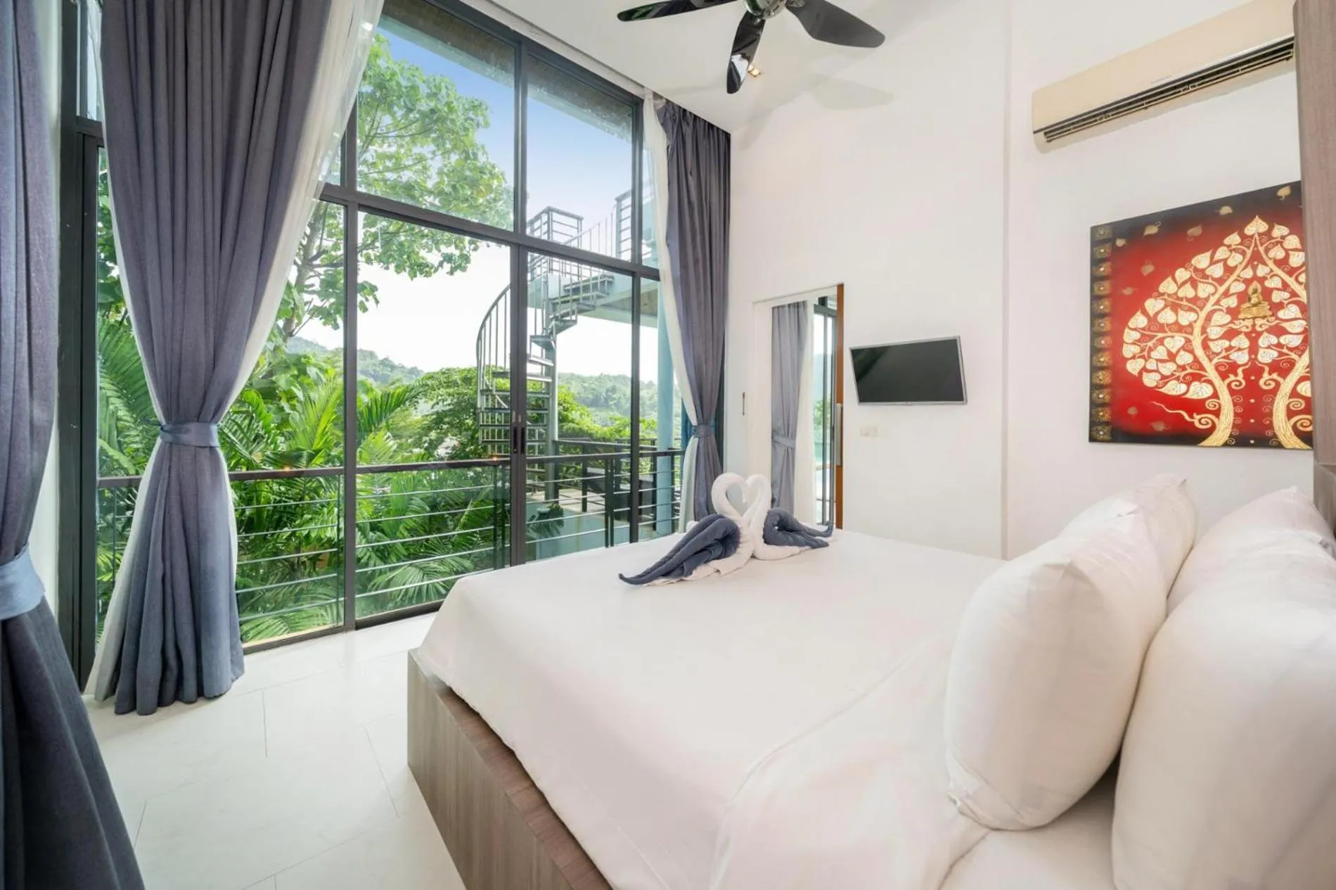 Floor plan, Bed in Kamala Sea View-villa with private pool and maid