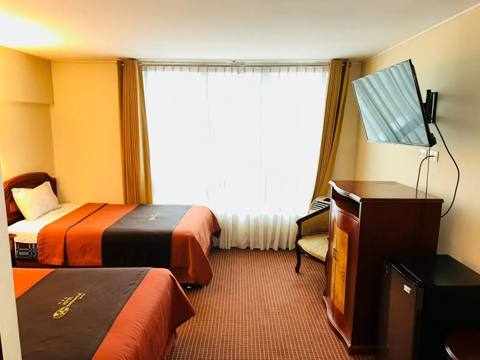 Bed in Hotel Continental Lima