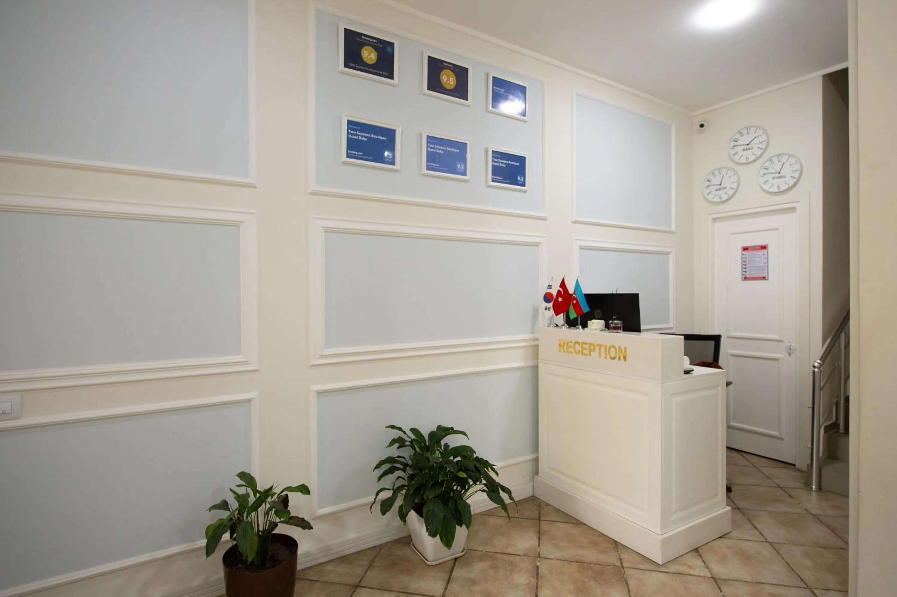 Lobby or reception in Two Seasons Boutique Hotel Baku