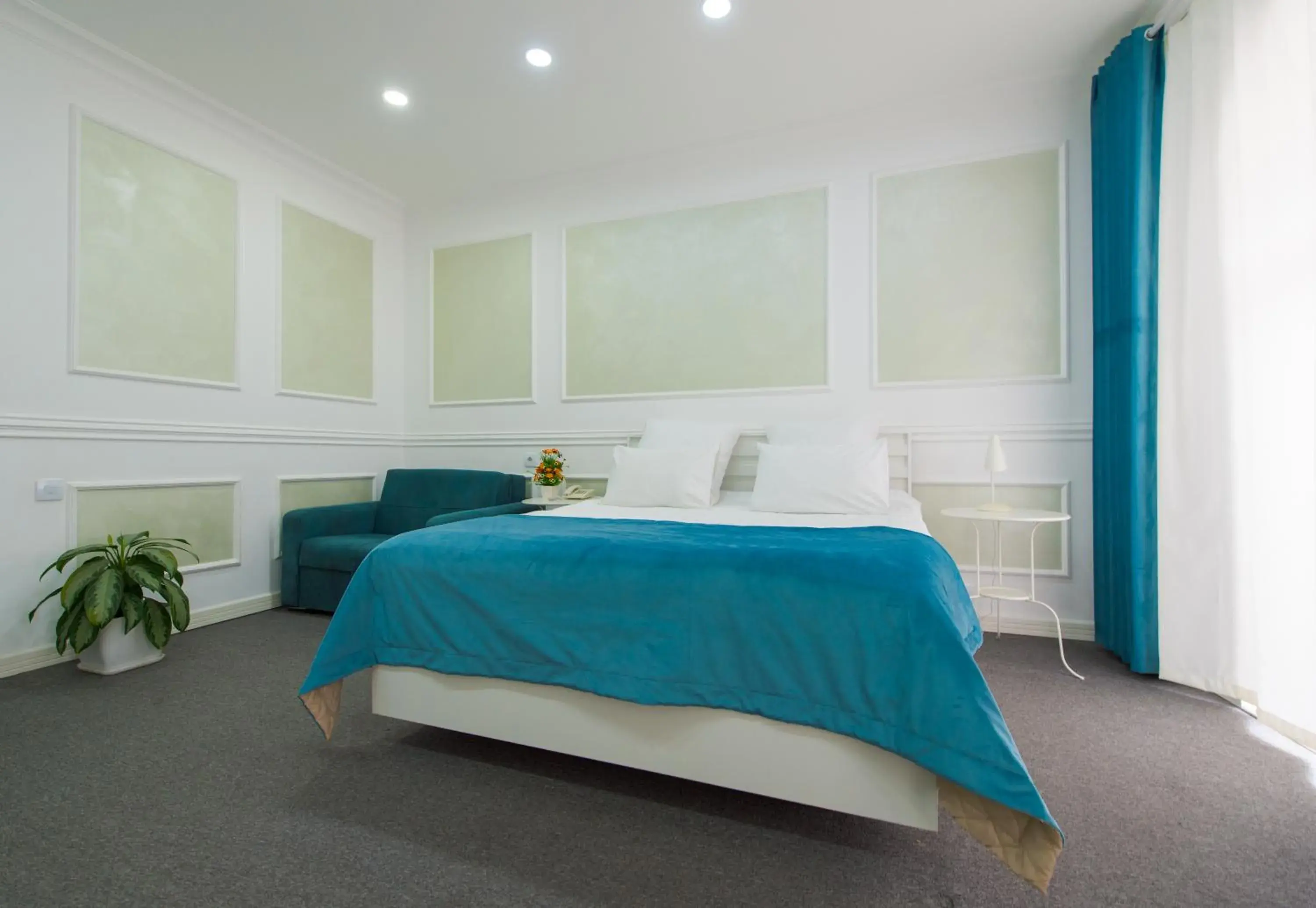 Deluxe Double Room in Two Seasons Boutique Hotel Baku Deluxe Double Room in Two Seasons Boutique Hotel Baku