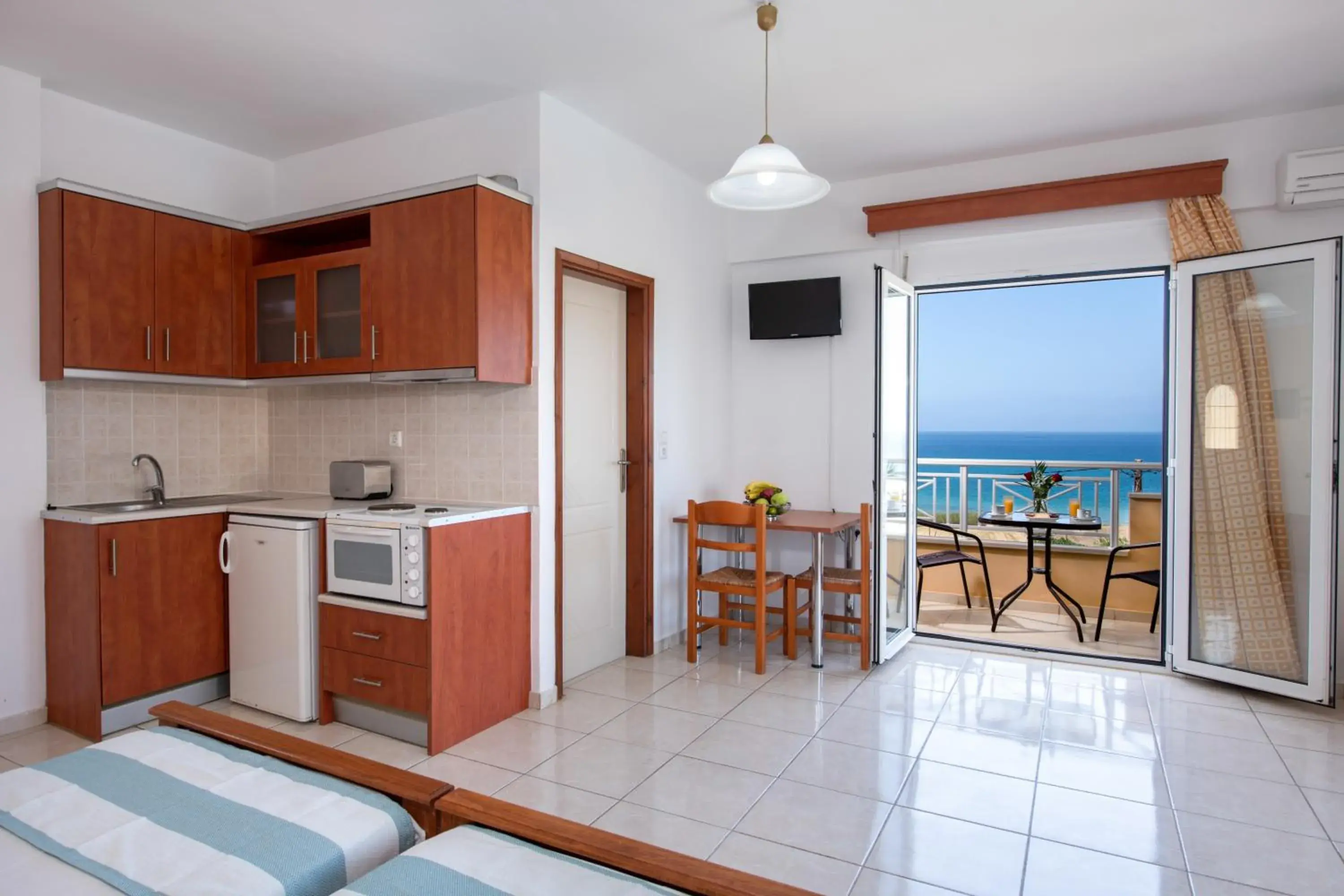 Bed in Sunrise Apartments Bed in Sunrise Apartments