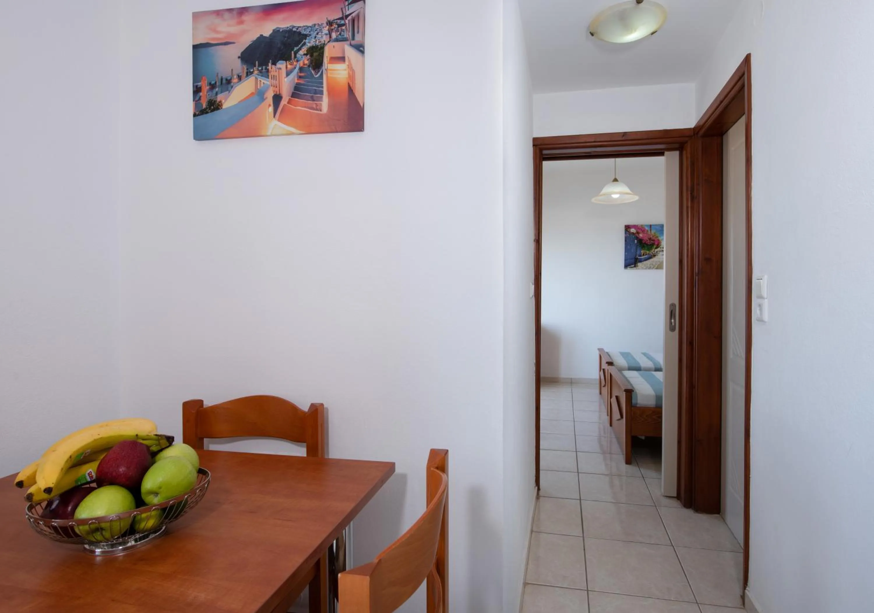 Dining area in Sunrise Apartments