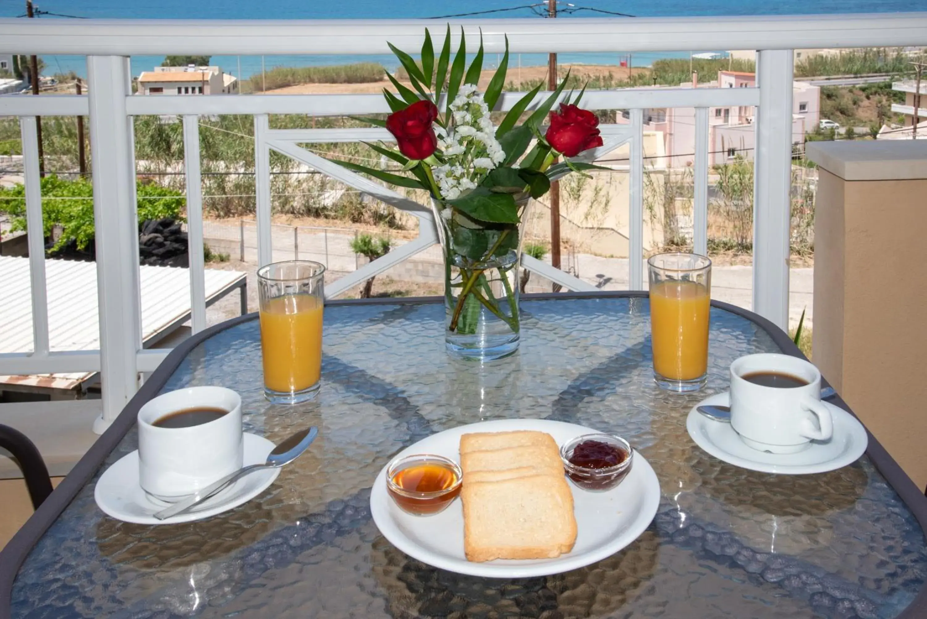 Breakfast in Sunrise Apartments Breakfast in Sunrise Apartments