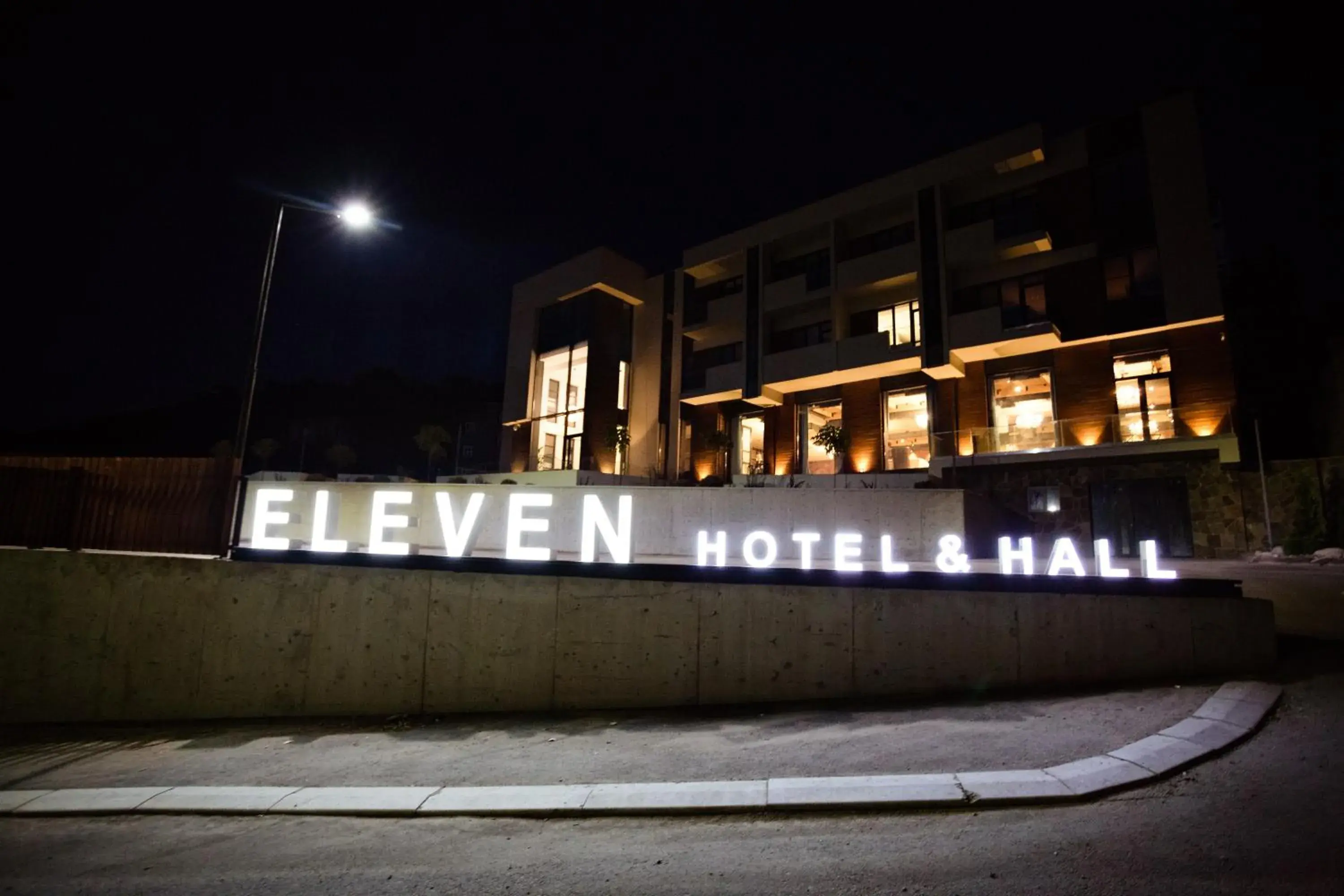 Eleven Hotel and Hall Eleven Hotel and Hall