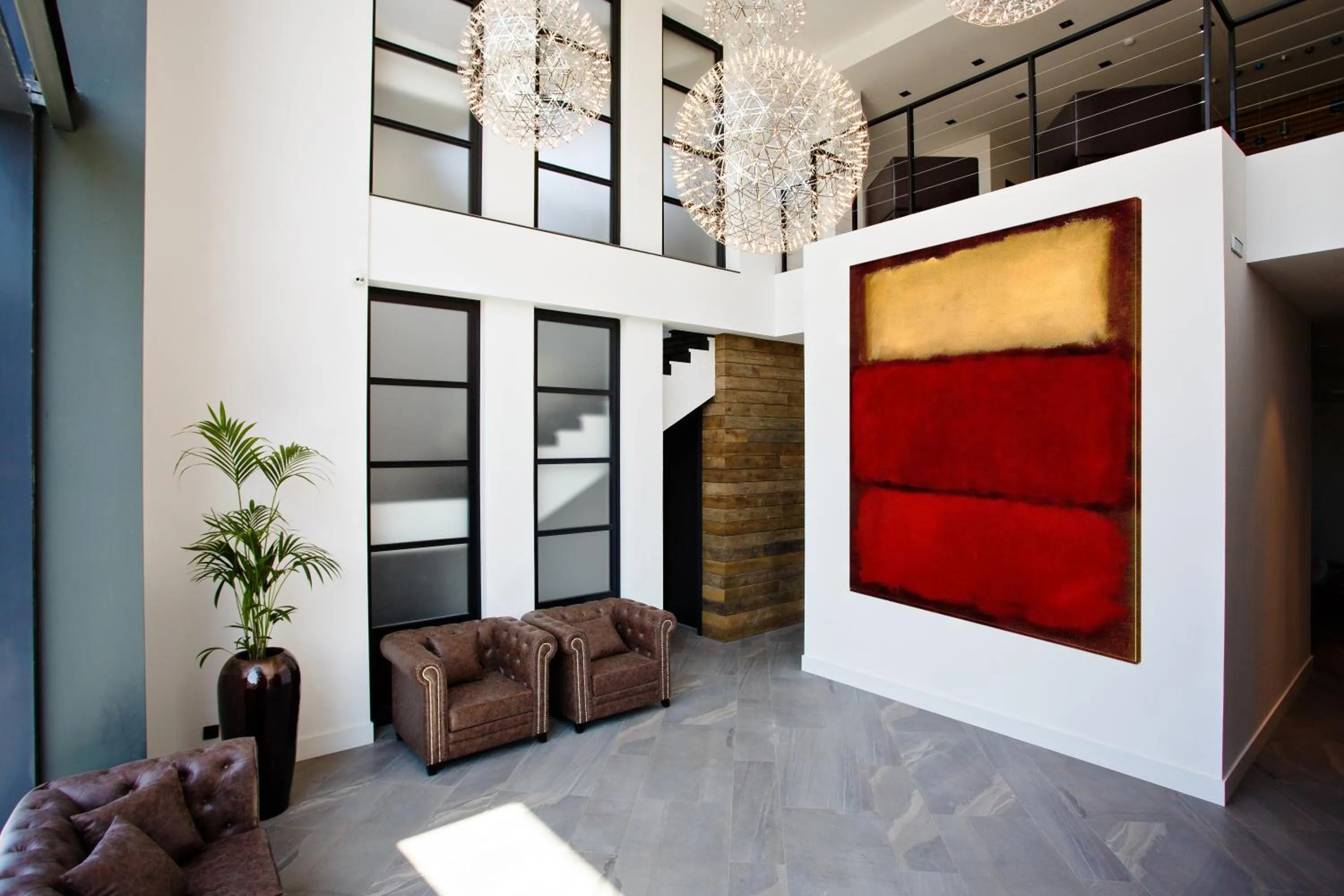 Communal lounge/ TV room in Eleven Hotel and Hall