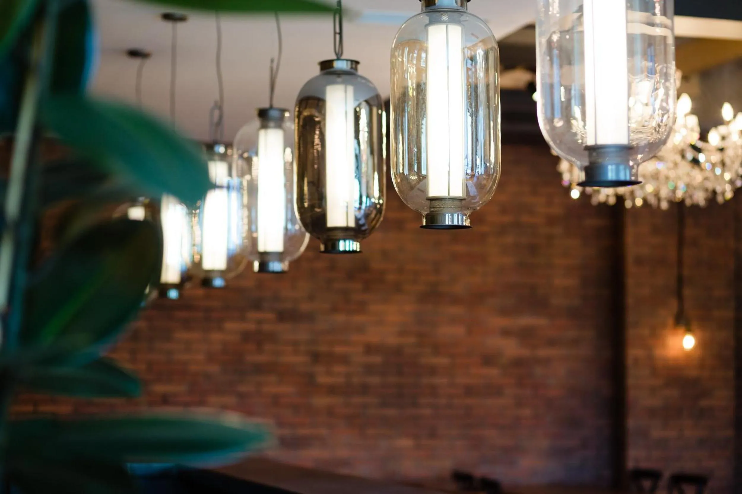 Restaurant/places to eat in Eleven Hotel and Hall